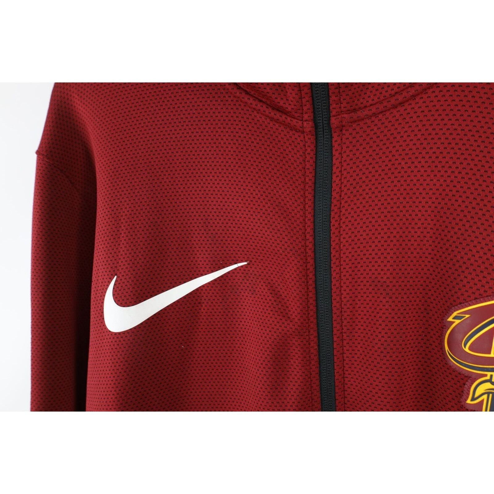 Nike Nike NBA Distressed Cleveland Cavaliers Basketball Hoodie Size US L / EU 52-54 / 3 - 8 Thumbnail