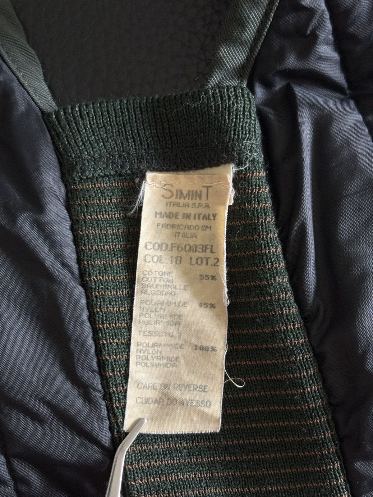 Armani 1990s Armani Forest Green Padded Quilted Vest Size US M / EU 48-50 / 2 - 5 Thumbnail