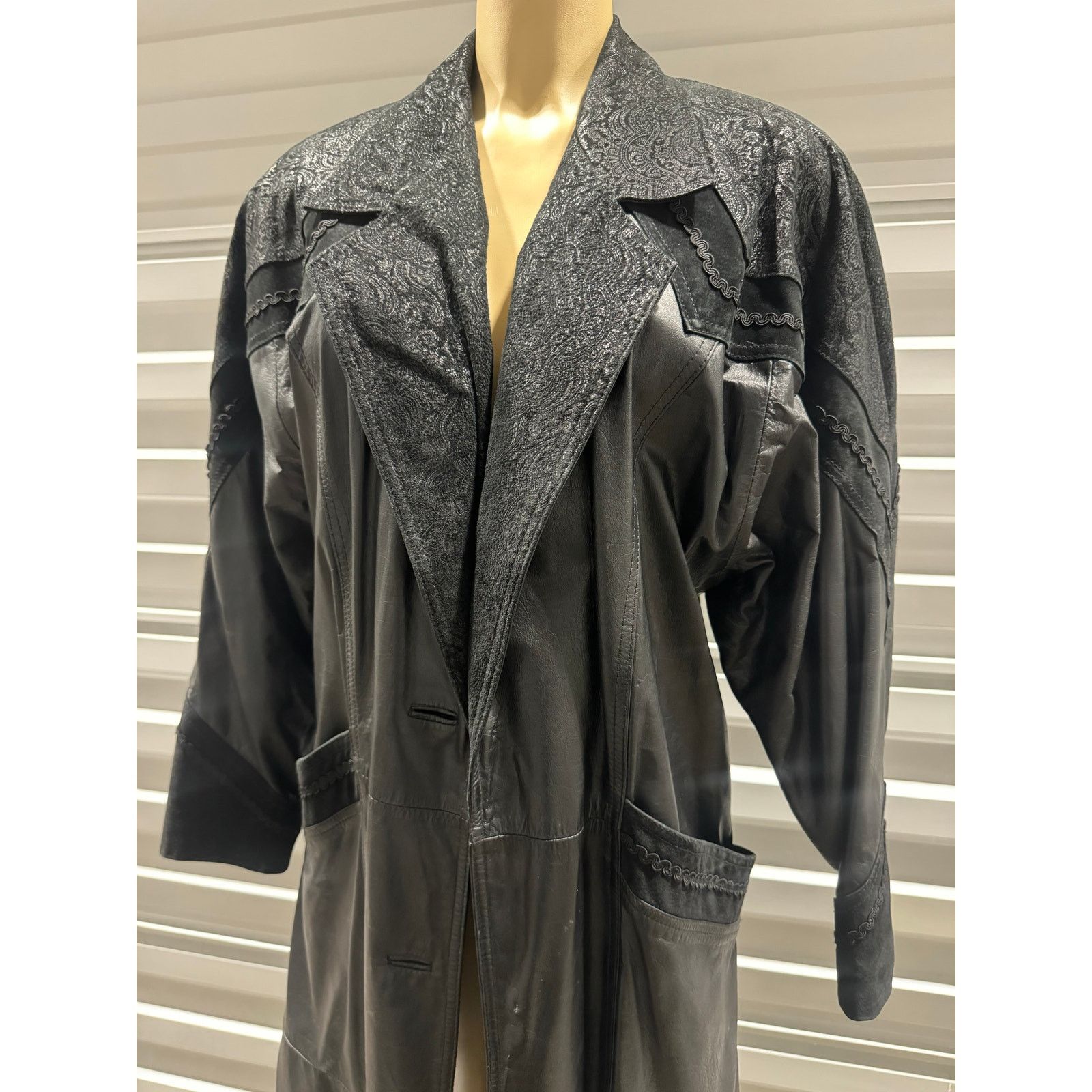 Vintage VTG LEATHER JACKET Size M / US 6-8 / IT 42-44 - 2 Thumbnail