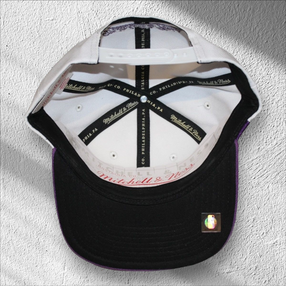 Mitchell & Ness Los Angeles Lakers Sharktooth Retro Snapback Hat M&N Size ONE SIZE - 3 Thumbnail