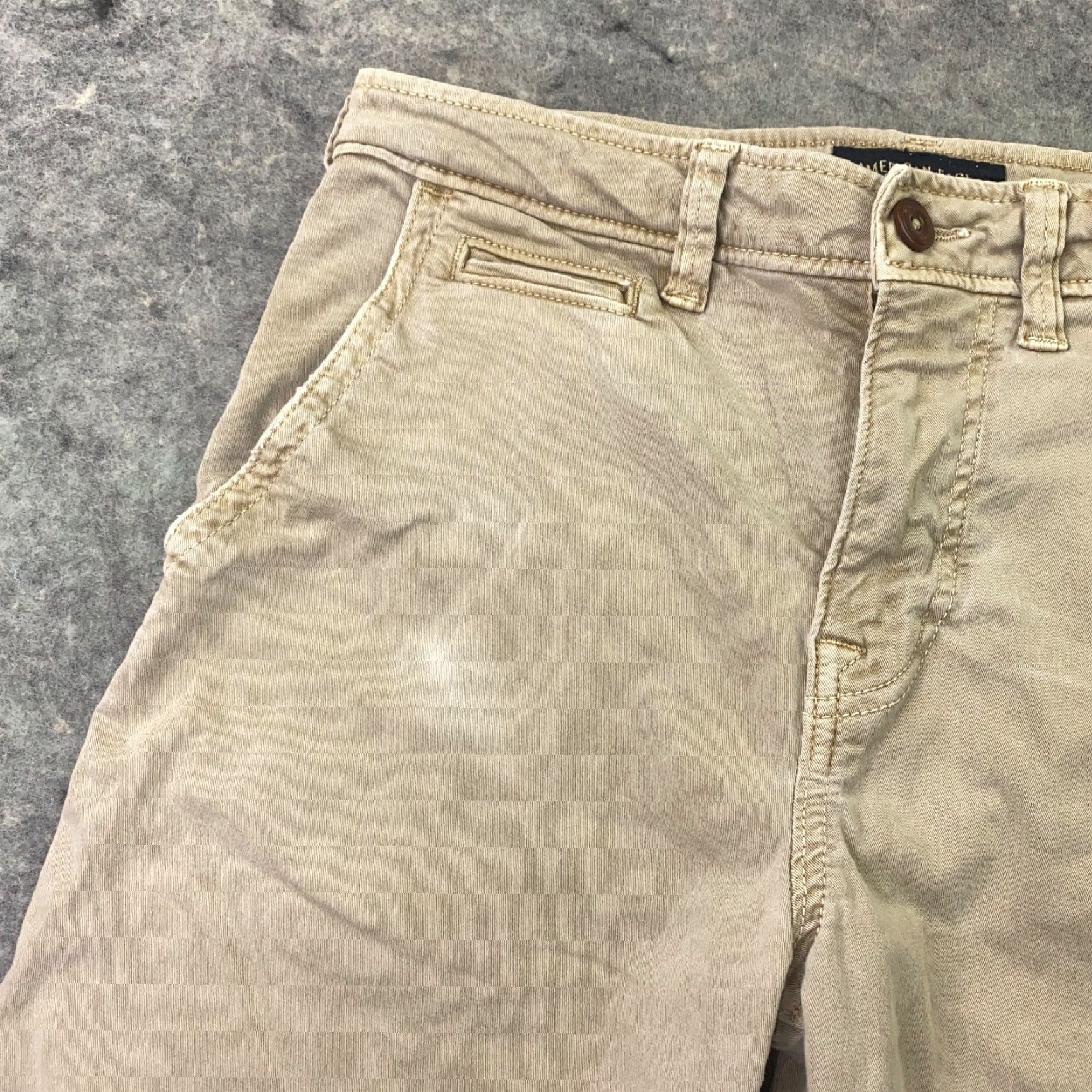 American Eagle Outfitters VINTAGE American Eagle Mens Shorts 28 Khaki Classic Fit Extreme Flex Chino Size US 28 / EU 44 - 3 Thumbnail