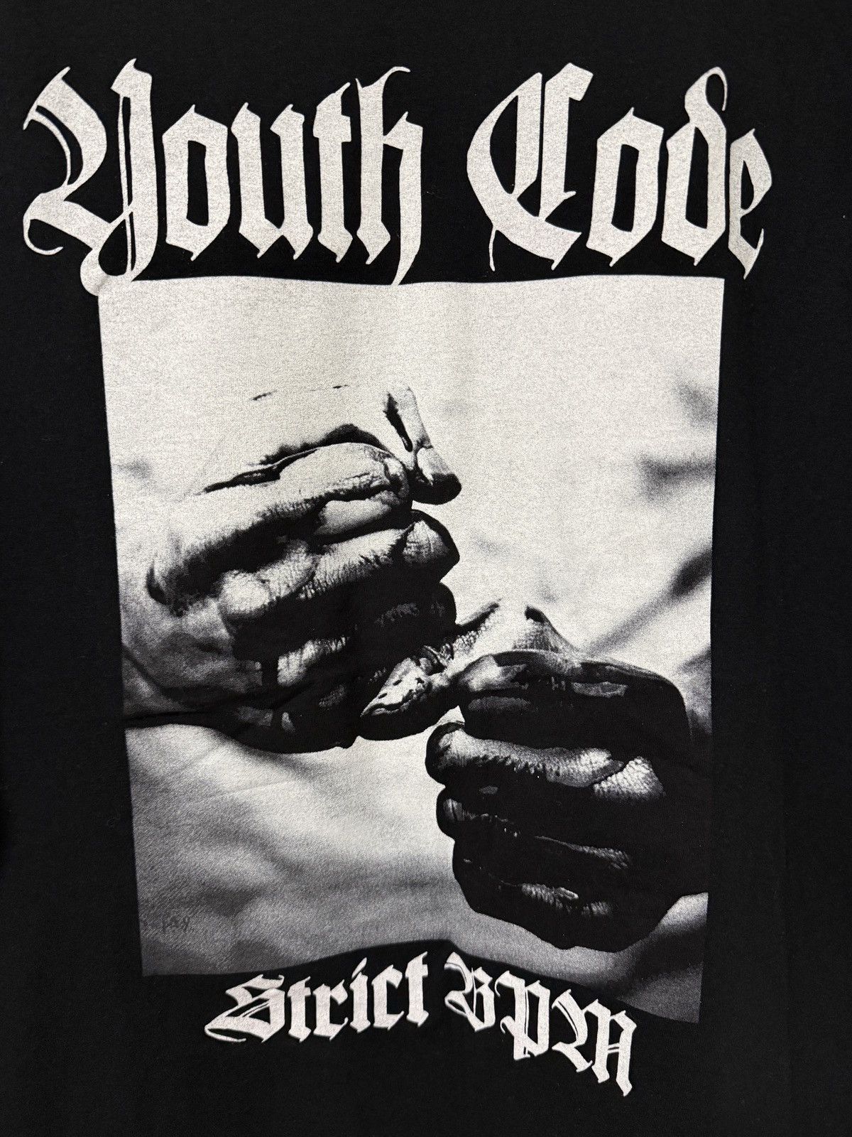 Band Tees YOUTH CODE Size US XL / EU 56 / 4 - 2 Thumbnail