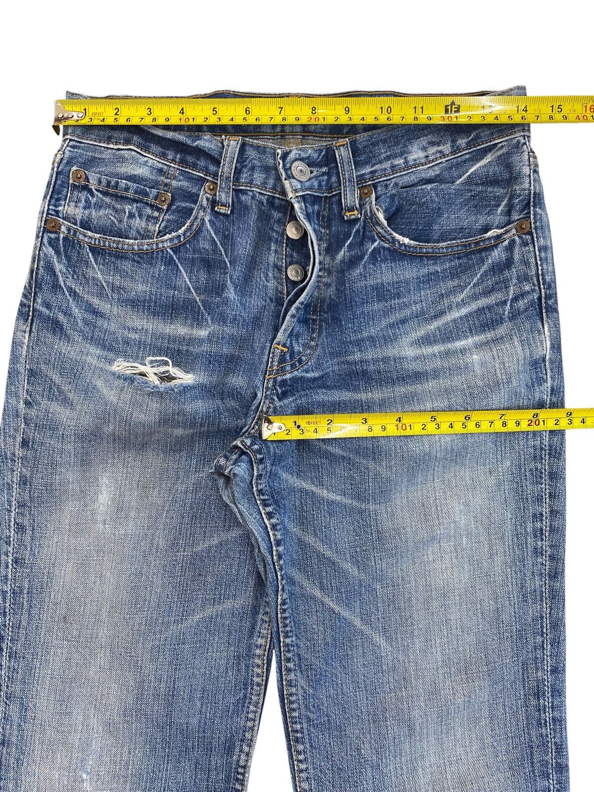 Levi's Vintage Levi’s Faded Wash Ripped Style Loose Jeans Size US 28 / EU 44 - 9 Thumbnail