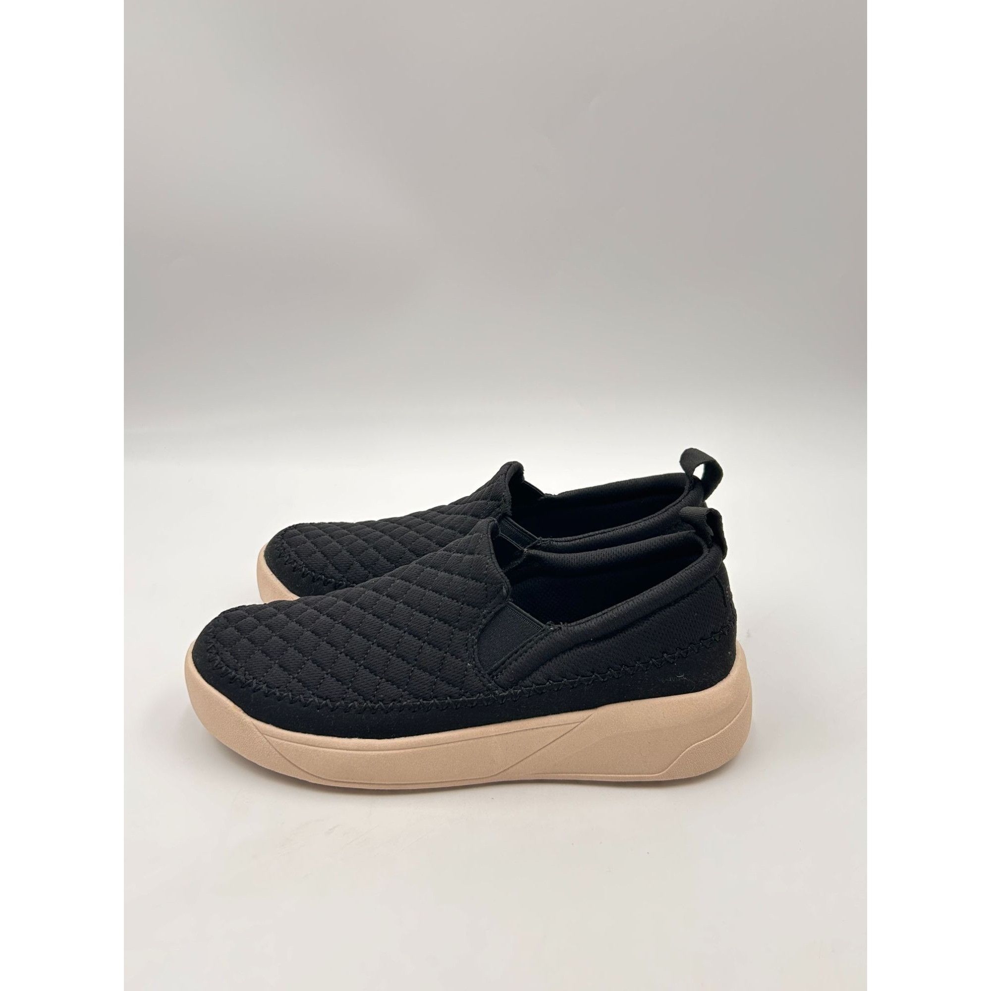 Other Staheekum Quilted Slip-On – Black – Women’s 6 Size US 6 / IT 36 - 3 Thumbnail