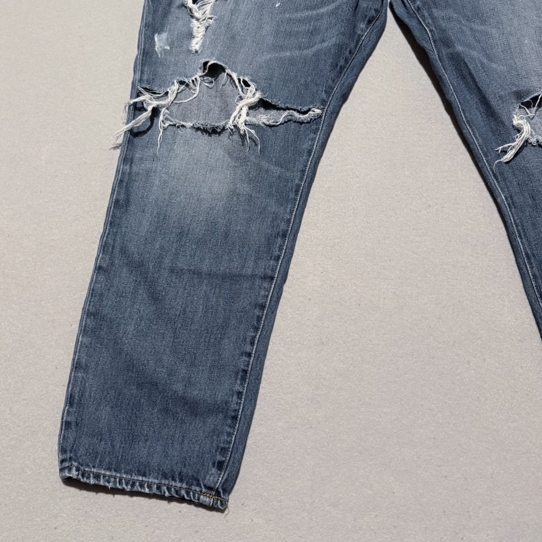 Gap Gap Jeans Womens Blue Denim Distressed Paint Splatter Relaxed Fit - 35 Size 24" / US 00 / IT 34 - 4 Thumbnail