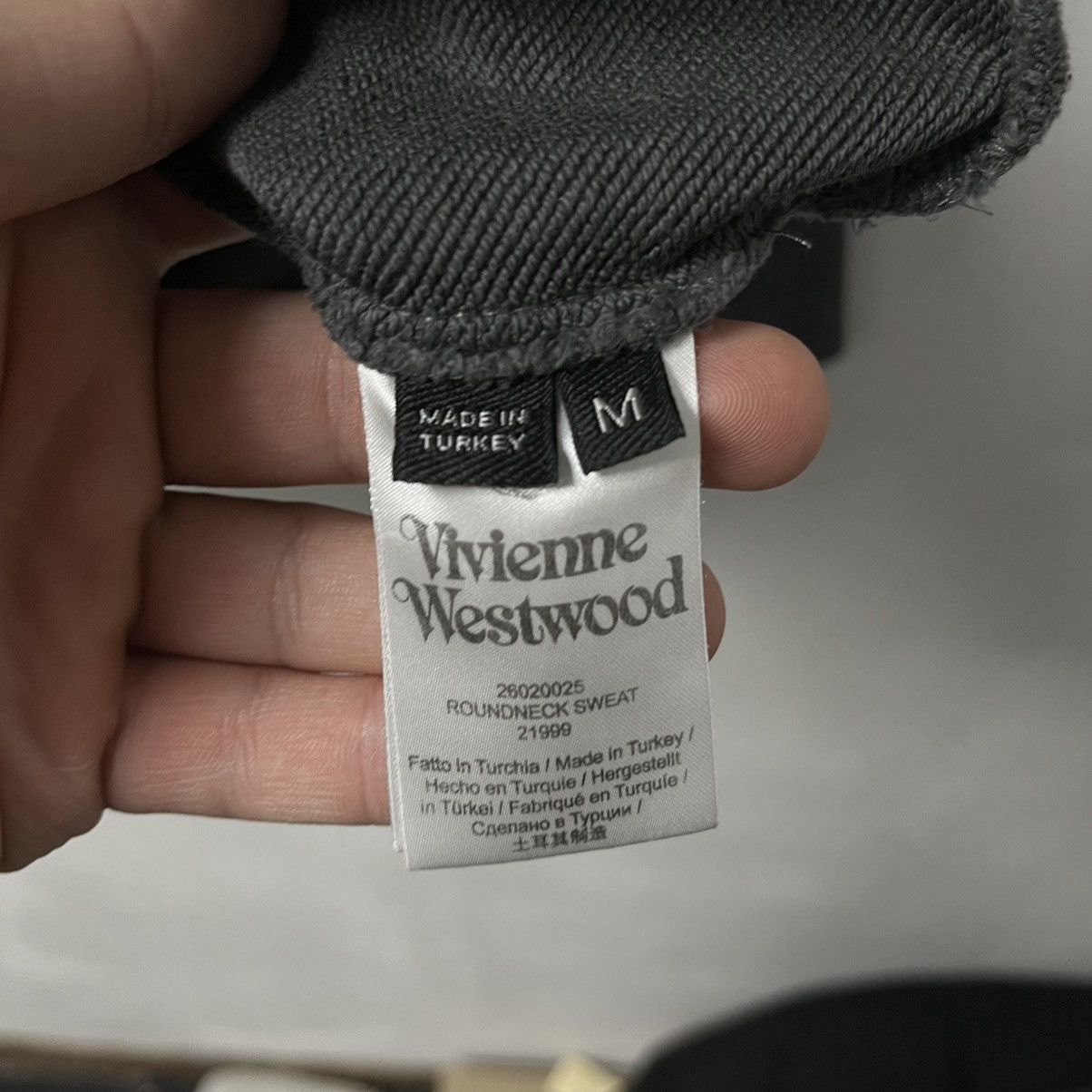 Vivienne Westwood vivienne vestwood sweatshirt vintage luxury small orb logo Size US M / EU 48-50 / 2 - 8 Thumbnail
