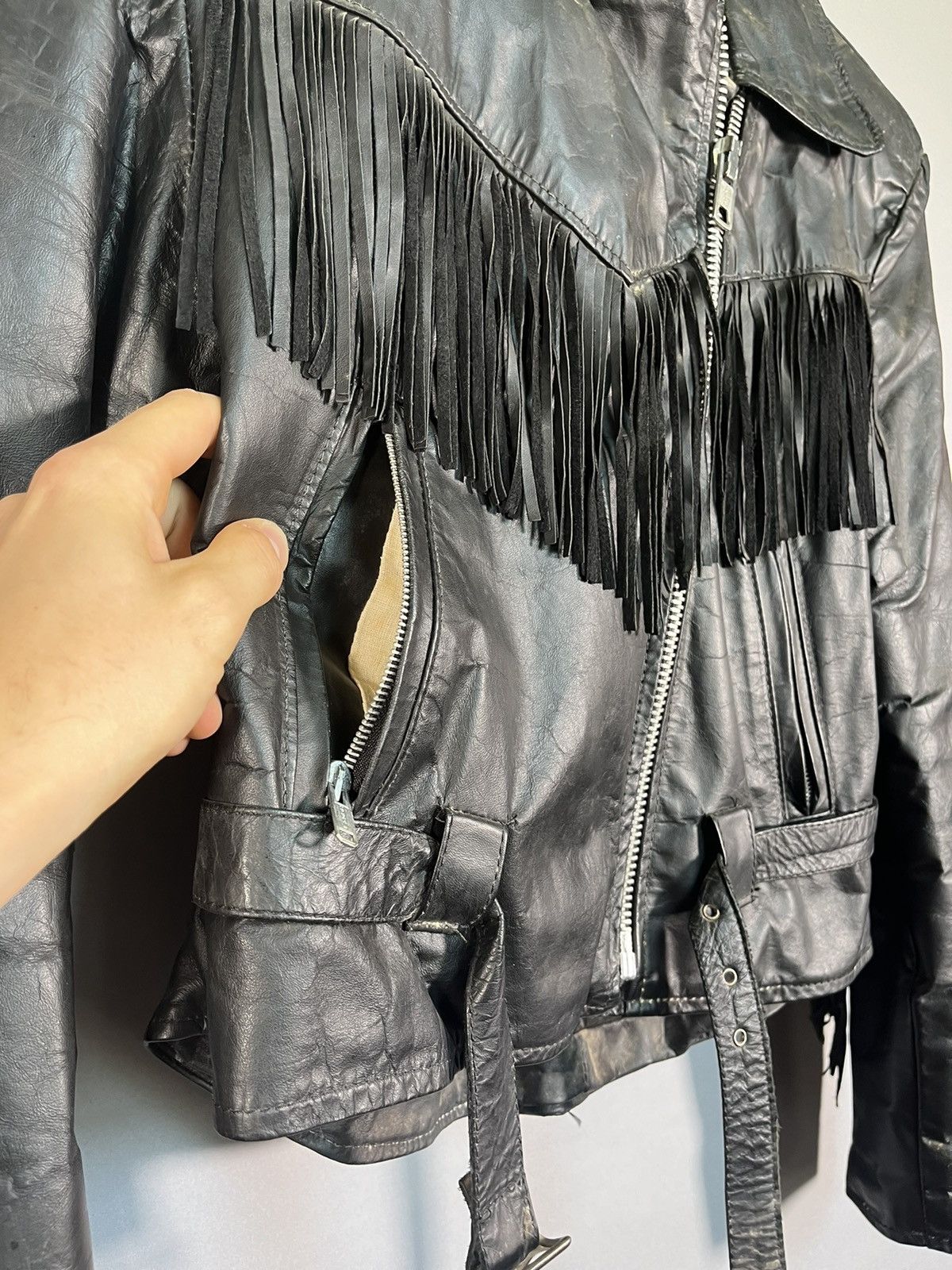 Vintage 1970s / 1980s Vintage Punk Fringe Leather Jacket Made in USA Size XL / US 12-14 / IT 48-50 - 7 Thumbnail