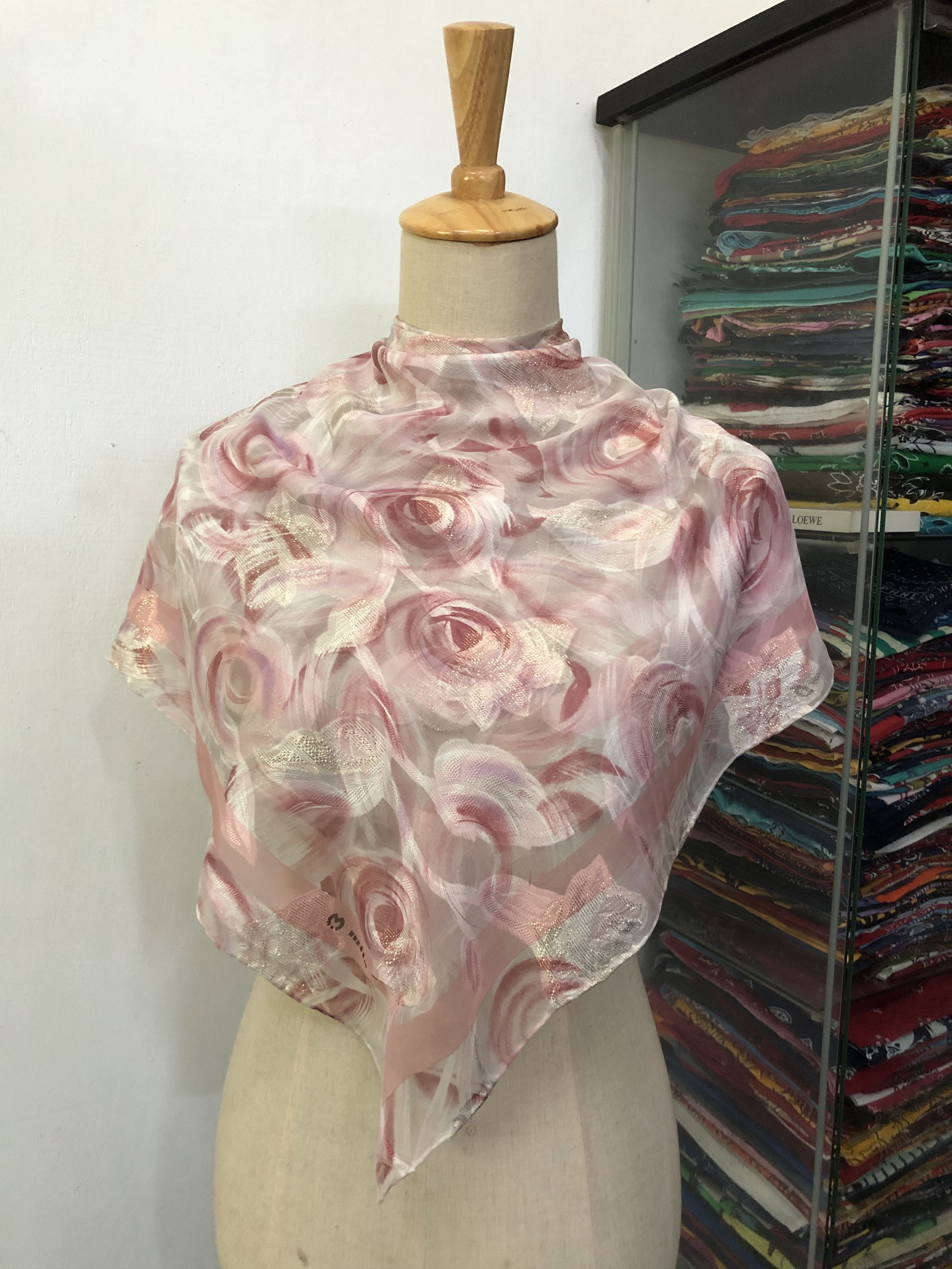 Mila Schon × Vintage Vintage Mila Schon Silk Scarf Size ONE SIZE - 1 Thumbnail