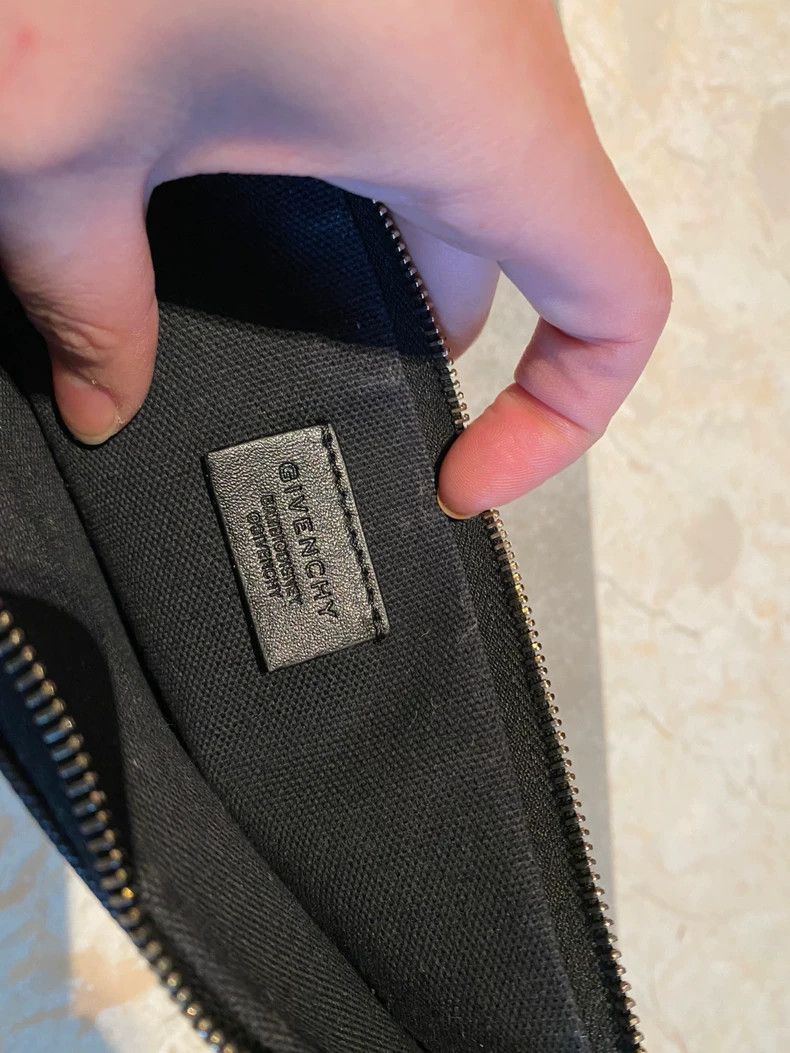 Givenchy Givenchy Zipper Handbag Size ONE SIZE - 5 Thumbnail