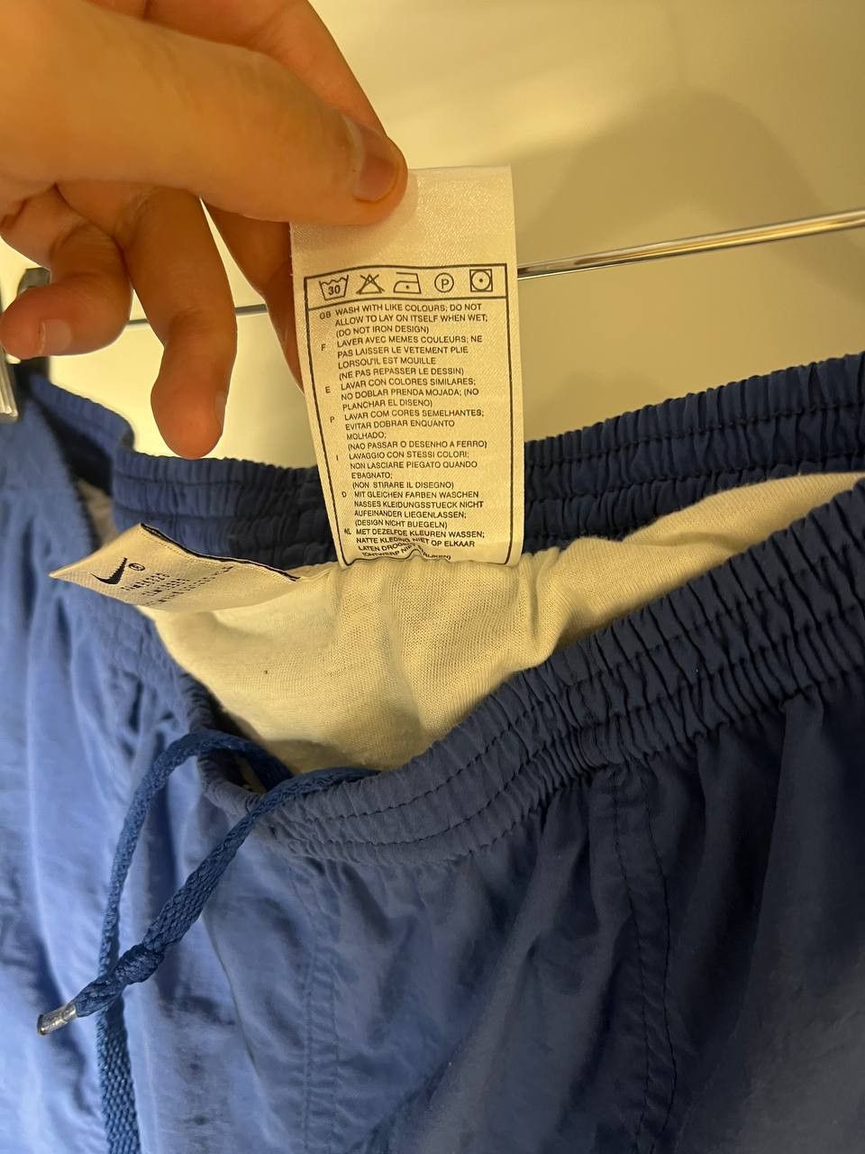 Nike VINTAGE NIKE CHALLENGE COURT RETRO NYLON SHORTS Y2K 90s USA Size US 32 / EU 48 - 9 Thumbnail