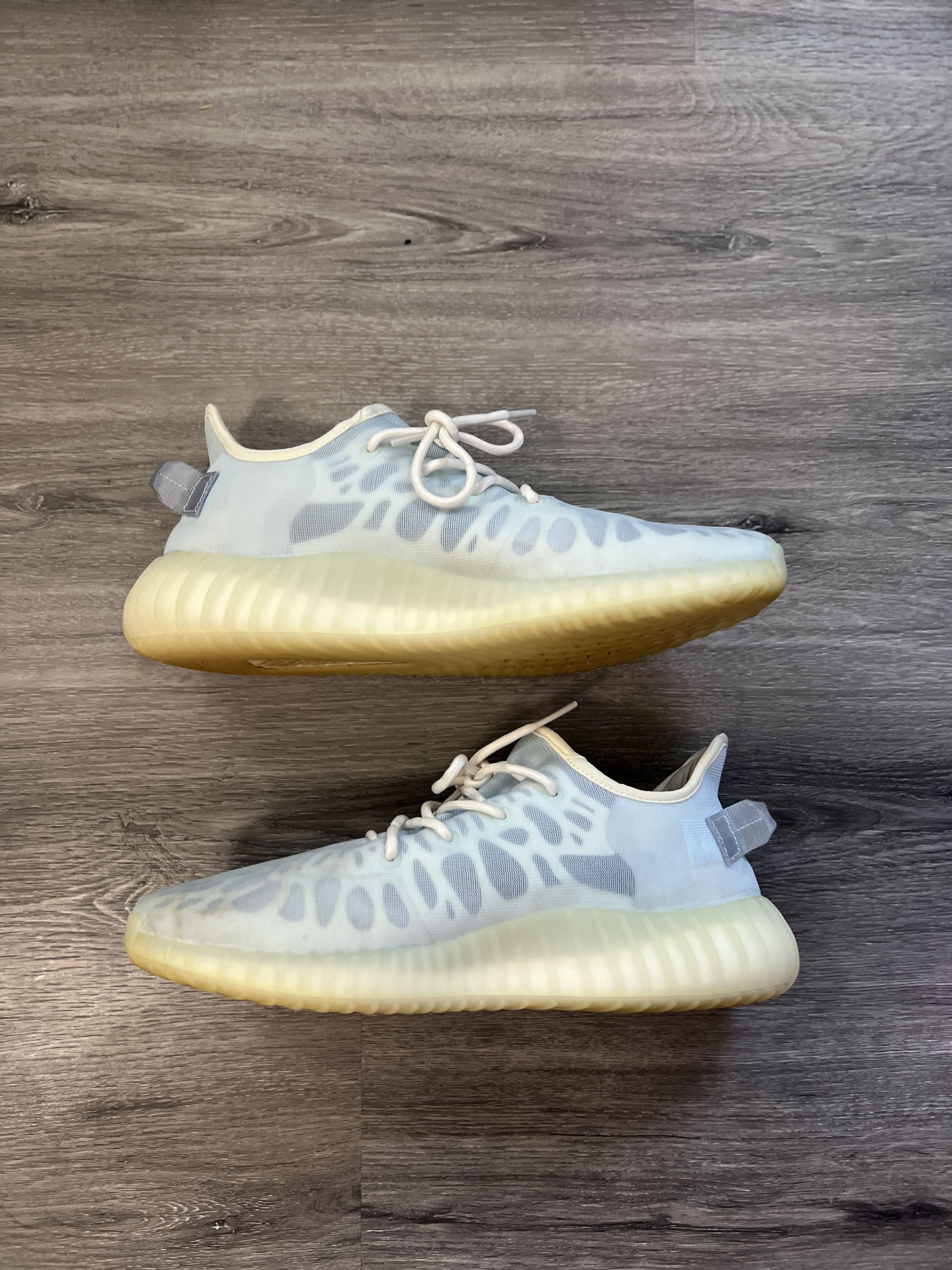 Adidas adidas Yeezy Boost 350 V2 Mono Ice Size US 12 / EU 45 - 2 Thumbnail