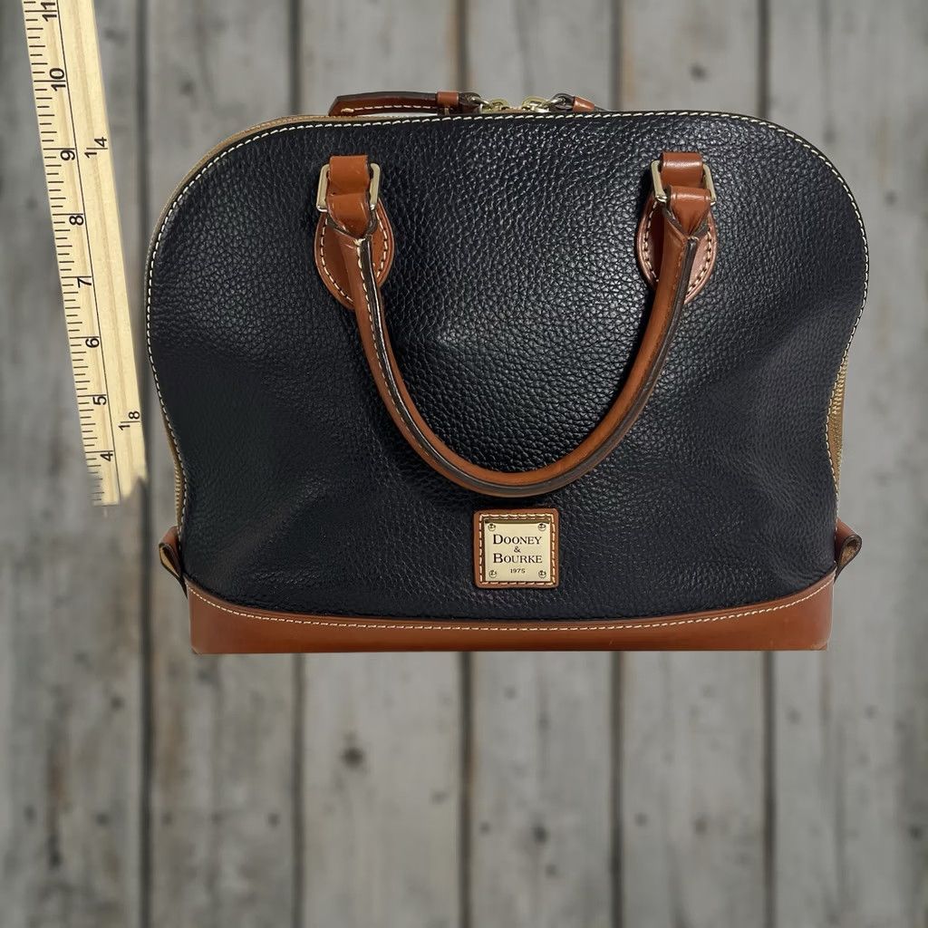 Dooney & Bourke Dooney & Bourke Pebble Leather Zip Satchel Black Bag Medium Women Sport Pettie? Size M / US 6-8 / IT 42-44 - 1 Thumbnail