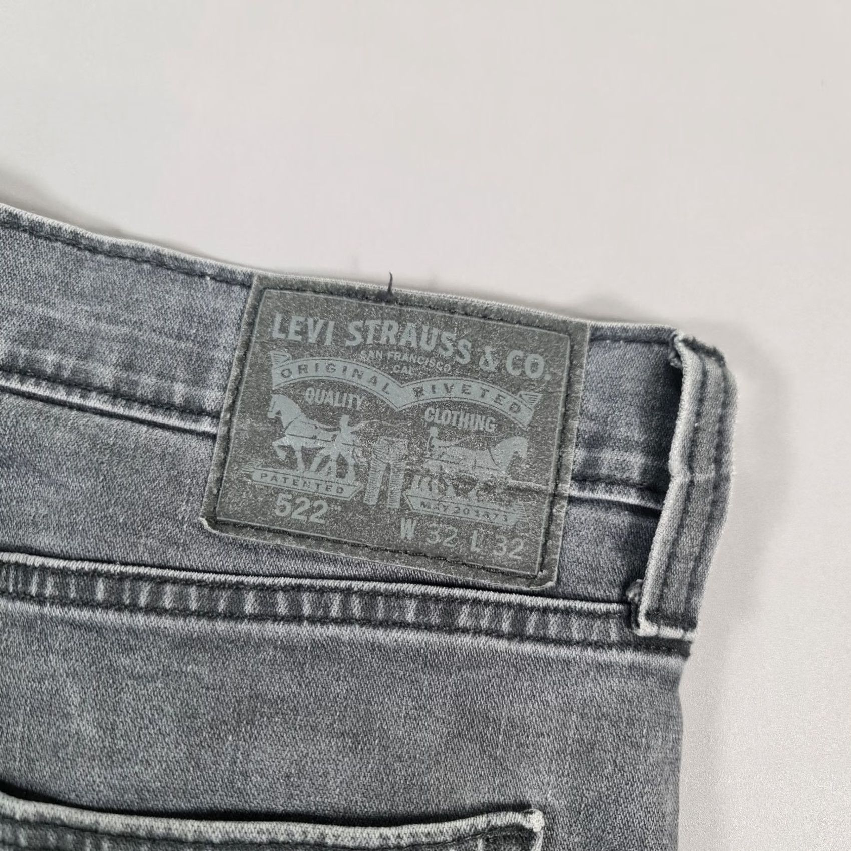 Levi's VINTAGE? No. Size US 32 / EU 48 - 7 Thumbnail