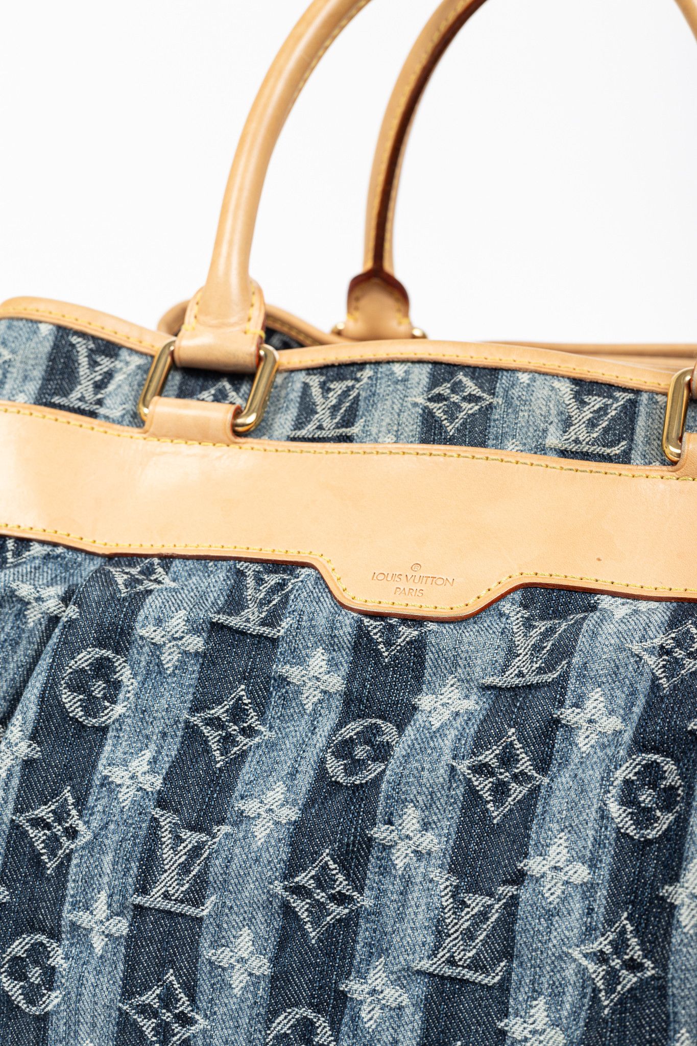 Louis Vuitton Louis Vuitton Cabas Raye GM Monogram Denim Cruise Bag Size ONE SIZE - 12 Thumbnail