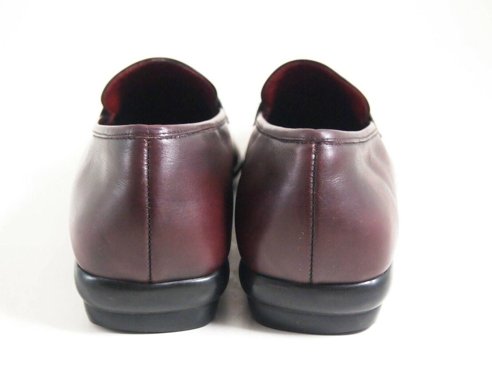 Salvatore Ferragamo Ferragamo Loafers Burgundy Leather Square Toe EU 41.5 US 11 Size US 11 / IT 41 - 5 Thumbnail
