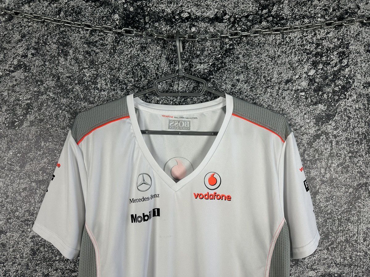 Formula 1 Vodafone Mclaren Mercedes Benz Racing F1 Tee Button Size XL Size XL / US 12-14 / IT 48-50 - 3 Thumbnail