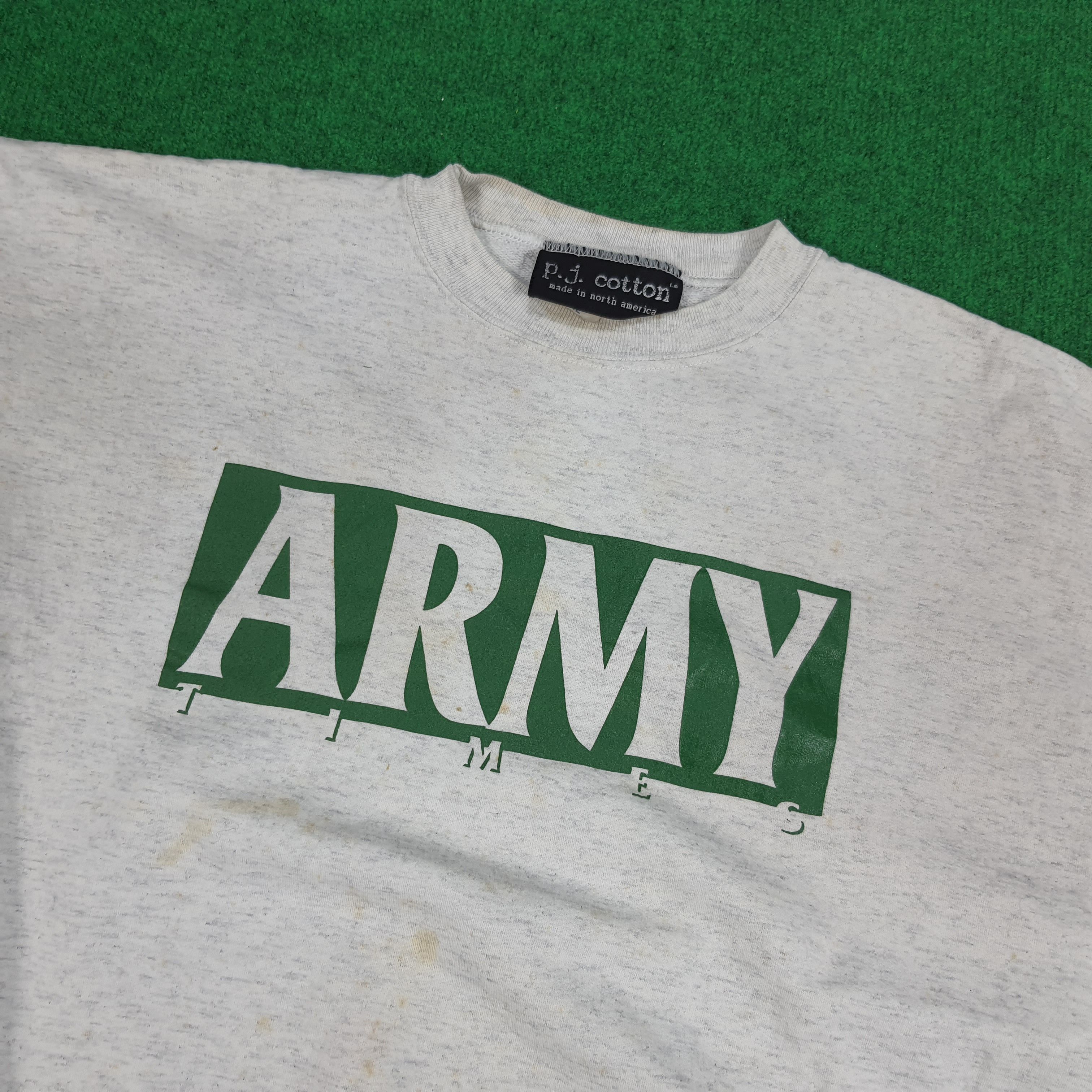 Vintage Vintage Army Times Military Community Reporter Sweatshirt Size US XXL / EU 58 / 5 - 2 Thumbnail