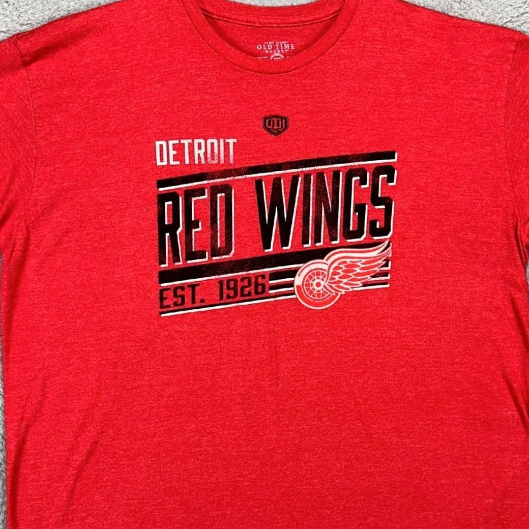 Vintage Detroit Red Wings T-Shirt Mens 2XL Red Short Sleeve Tee Logo NHL Old Time Hockey Size US XXL / EU 58 / 5 - 2 Thumbnail