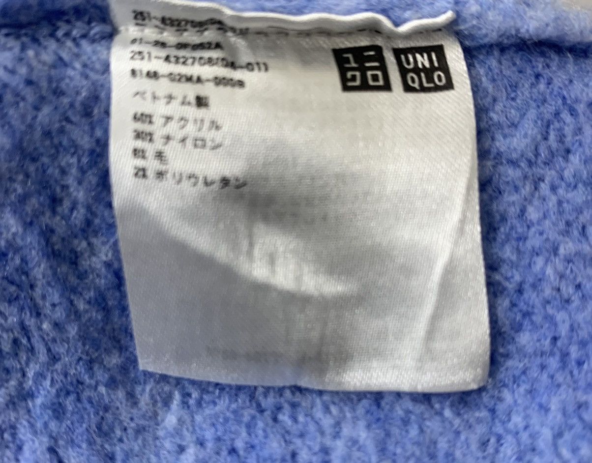 JW Anderson × Japanese Brand × Uniqlo Uniqlo J.W Anderson Japanese Brand Sweatshirt Colour Blue Size L / US 10 / IT 46 - 9 Thumbnail