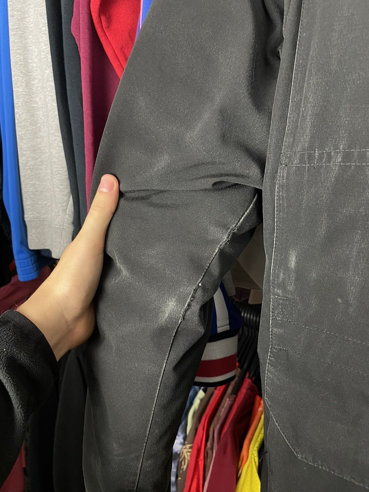 Canada Goose Canada Goose Expedition Parka Womens Black with fur Size M / US 6-8 / IT 42-44 - 10 Thumbnail