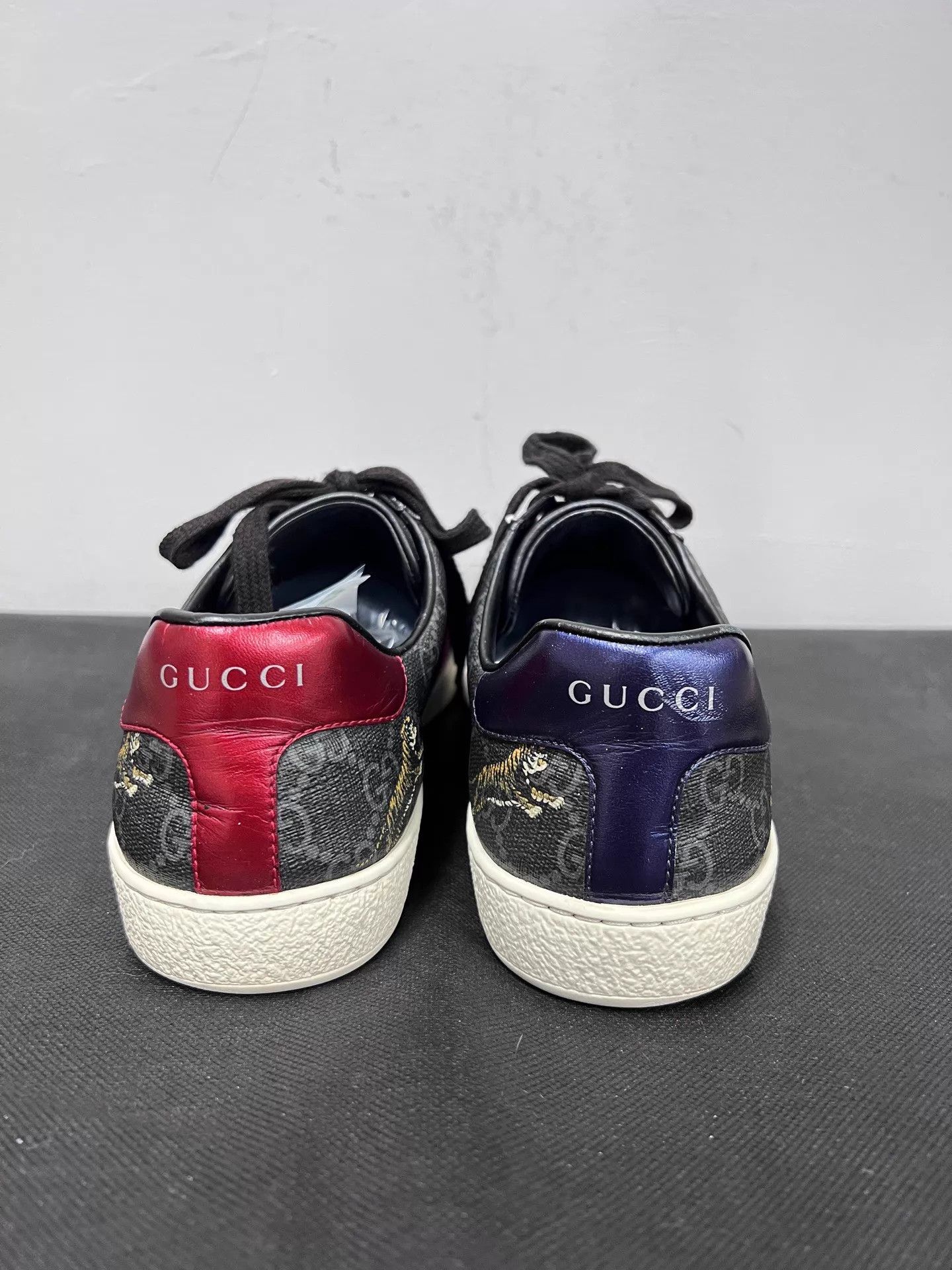 Gucci Gucci ACE Tiger Print Low-Top Sneaker UK5.5/EU39.5 Vintage Size US 6.5 / EU 39-40 - 3 Thumbnail