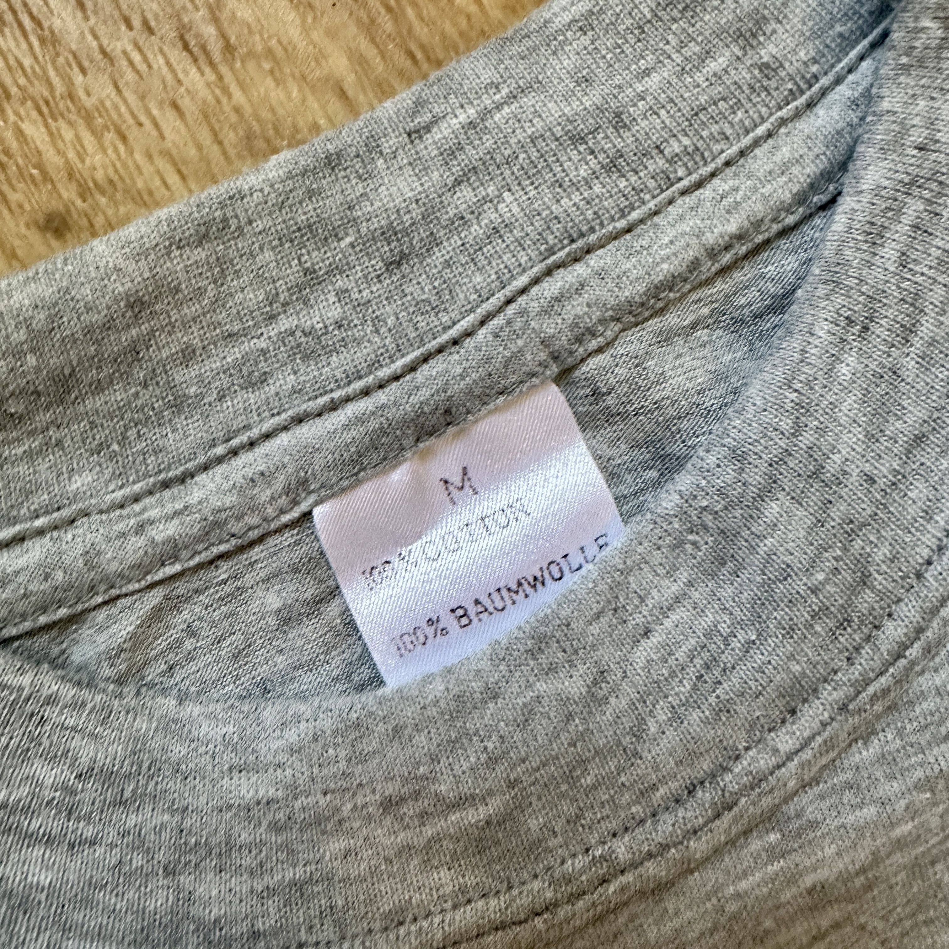 Vintage Gray Cotton Single Stitch T-Shirt Tribal Print Unisex TEE Size US S / EU 44-46 / 1 - 5 Thumbnail