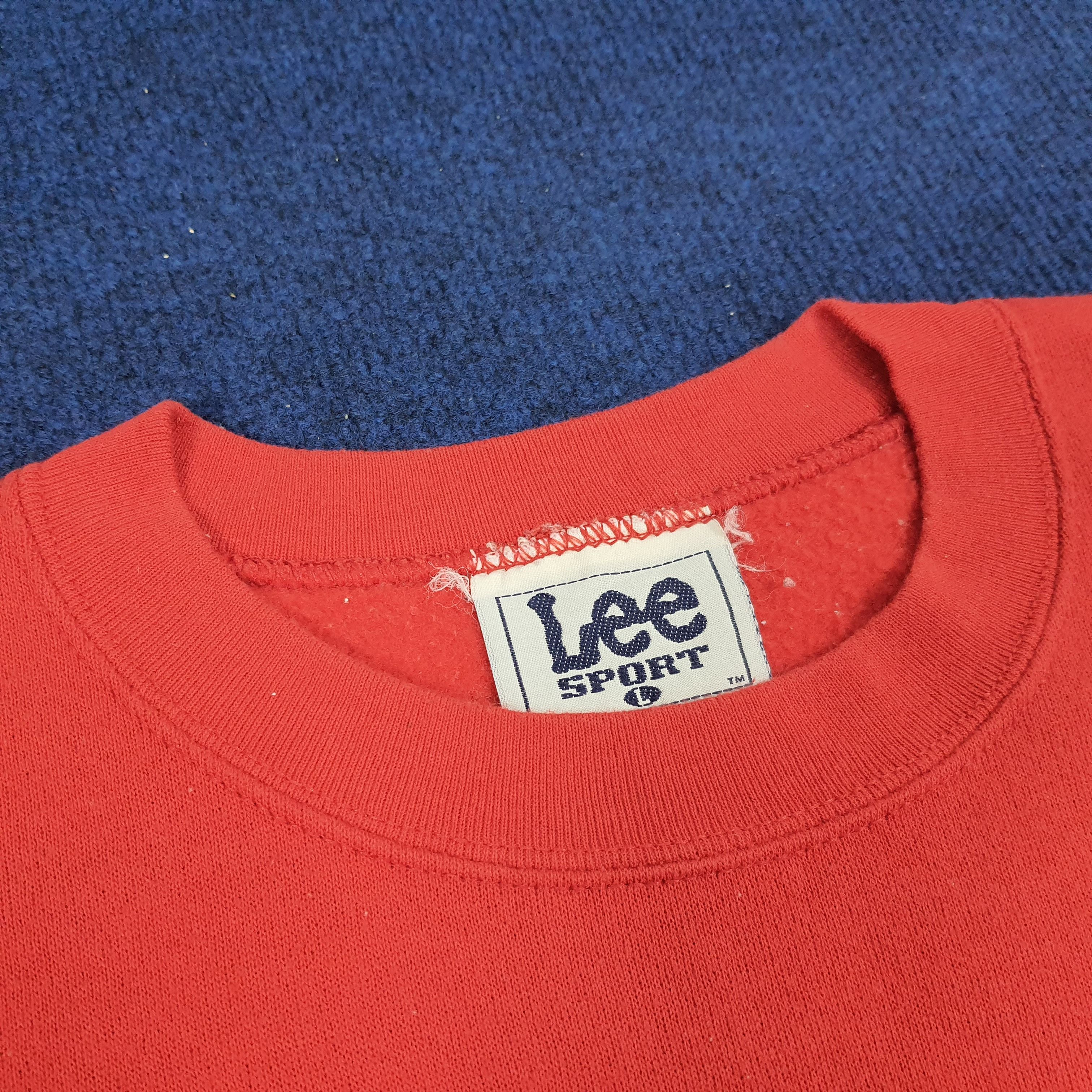 Lee × Vintage Vintage Wisconsin Badgers Football Team Rose Bowl Sweatshirt Size US L / EU 52-54 / 3 - 4 Thumbnail