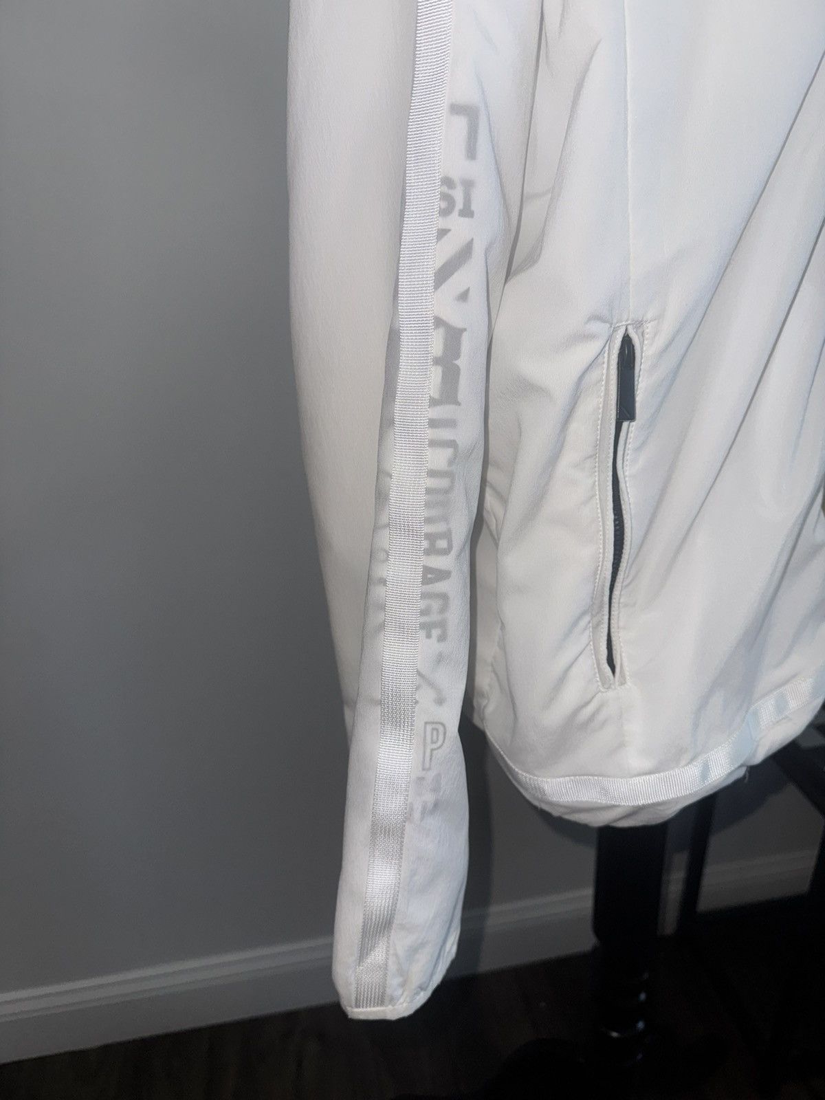 Renuar Luxury Renuar Crew Neck Size US M / EU 48-50 / 2 - 3 Thumbnail