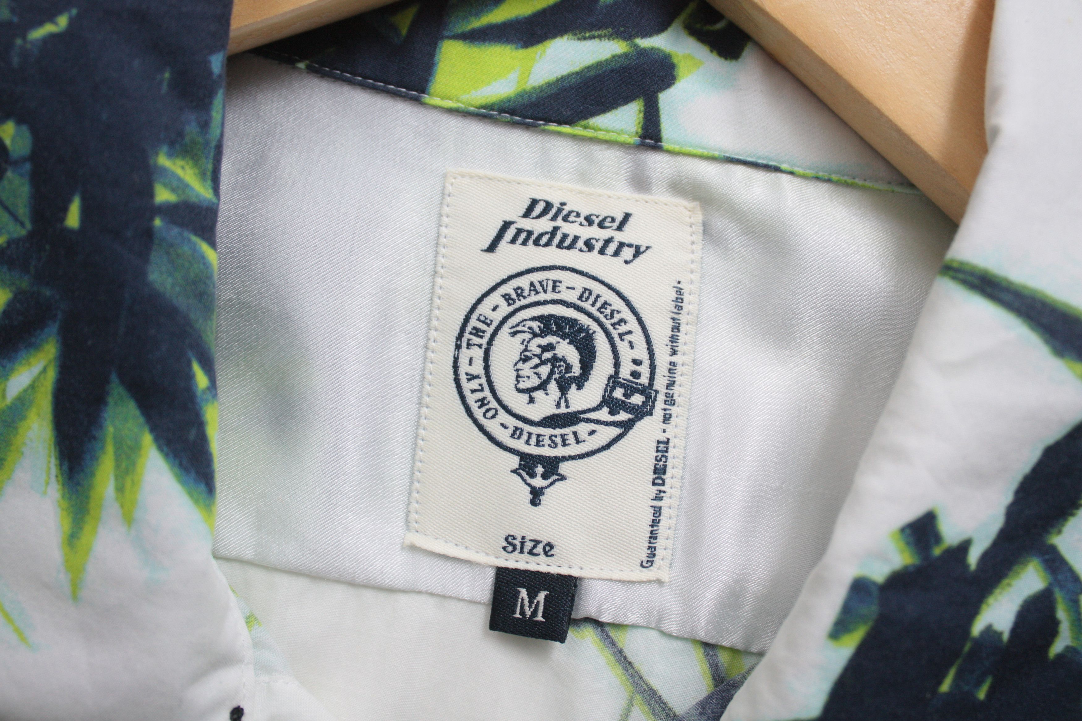 Diesel Diesel Men's ERLWI Shirt Tropical Hawaiian Print Size Medium Size US M / EU 48-50 / 2 - 5 Thumbnail