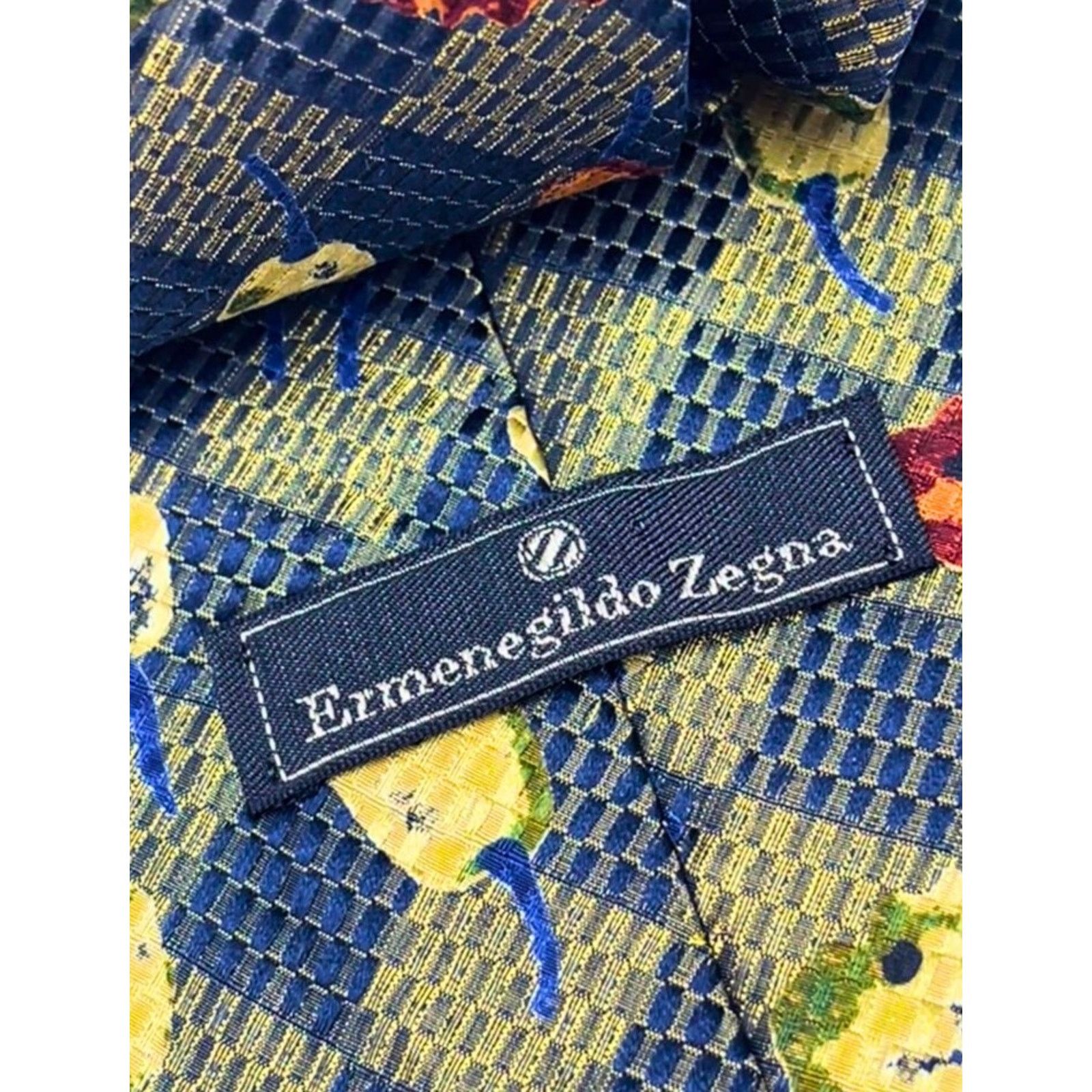 Ermenegildo Zegna Ermenegildo Zegna 100% Silk Tie Floral Diamond Pattern Italy Size ONE SIZE - 8 Thumbnail