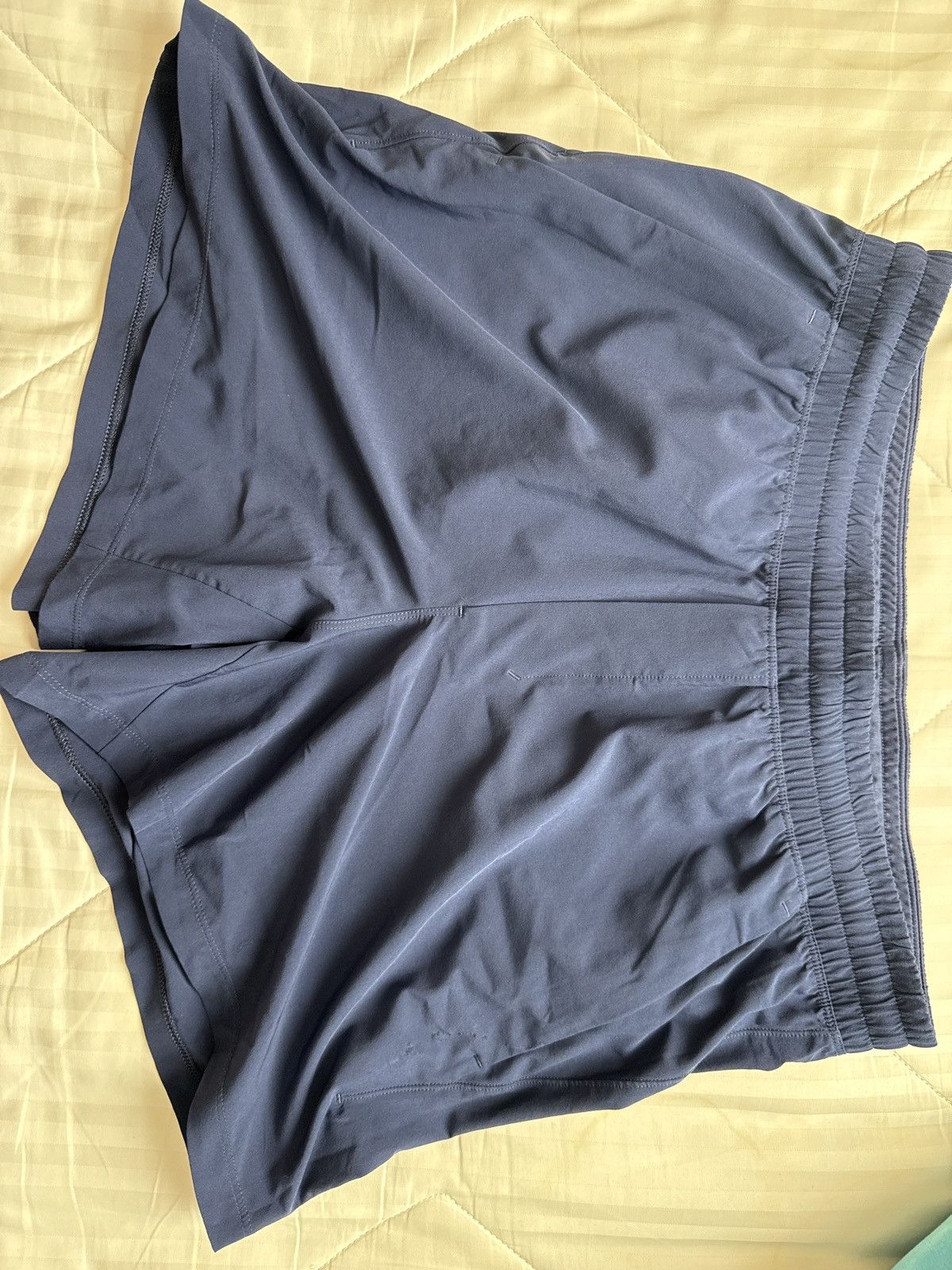 Lululemon Lululemon Pace Breaker Shorts Size US 35 - 1 Thumbnail