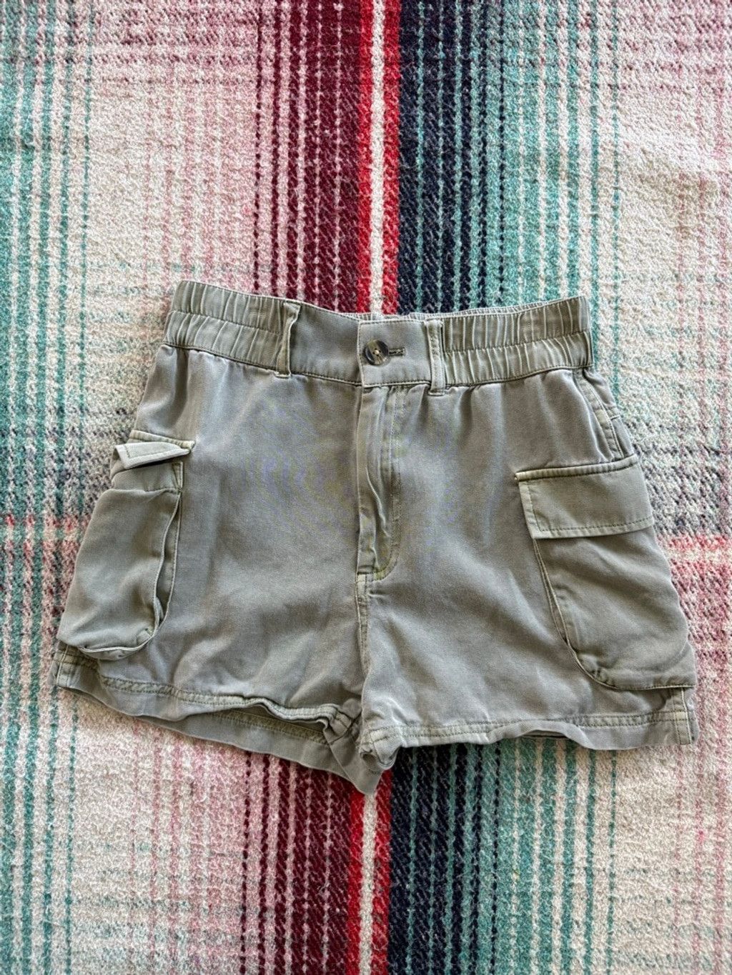 Treasure & Bond Women's Treasure & Bond Green Cargo Shorts XS Size 25" / US 0 / IT 36 - 1 Thumbnail