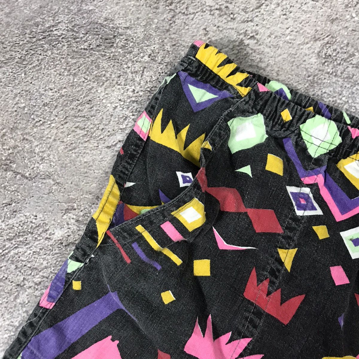 Vintage Y2K Rave All Over Print Swim Shorts Streetwear Bleached 34 Size US 34 / EU 50 - 4 Thumbnail