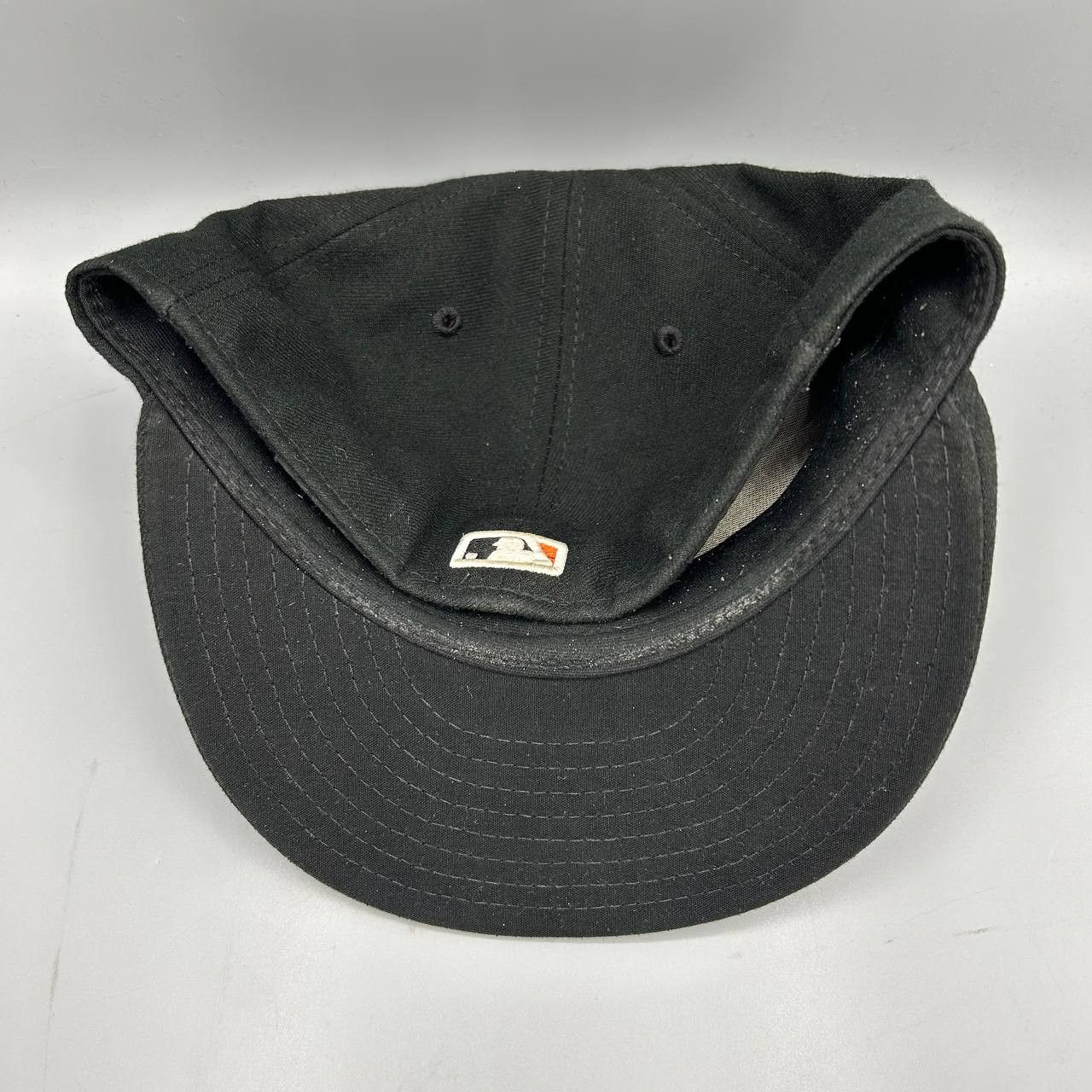 New Era San Francisco Giants Hat Men 7 1/8 MLB Fitted Cap Size ONE SIZE - 9 Thumbnail