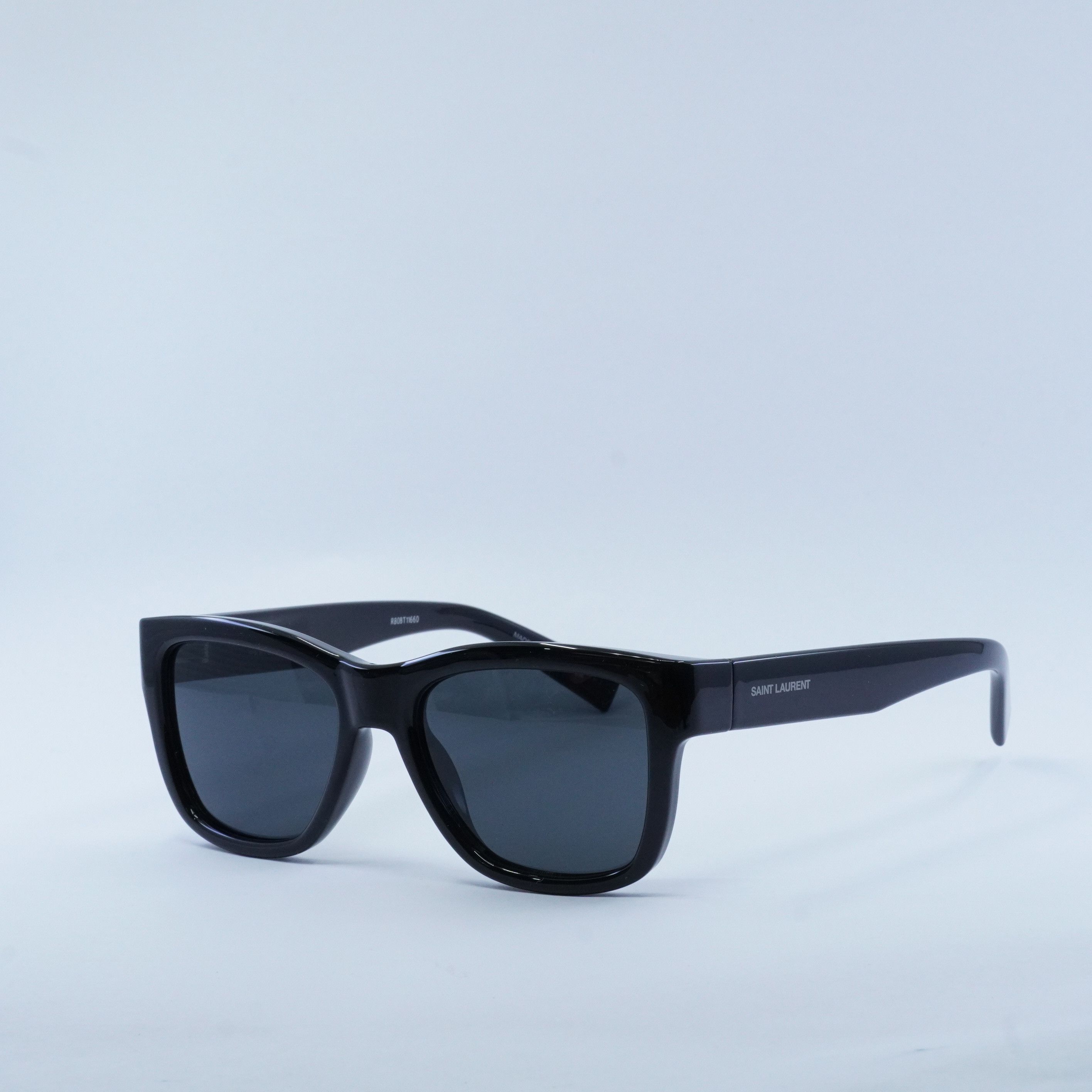 Saint Laurent Paris Saint Laurent SL674 001 Sunglasses Black Square Frame Size ONE SIZE - 1 Thumbnail