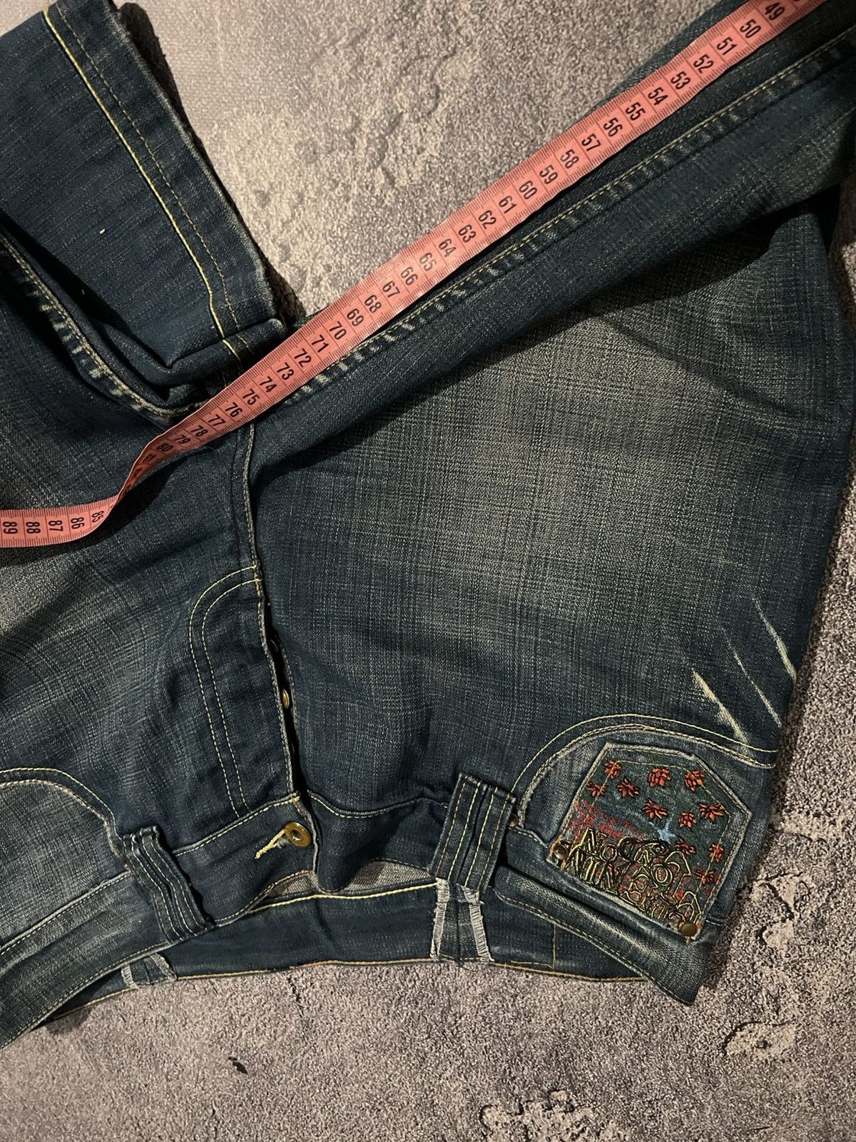 Vintage Vintage Embroidered Jeans Faded / Underground Slim Fit Swag Size US 35 - 11 Thumbnail