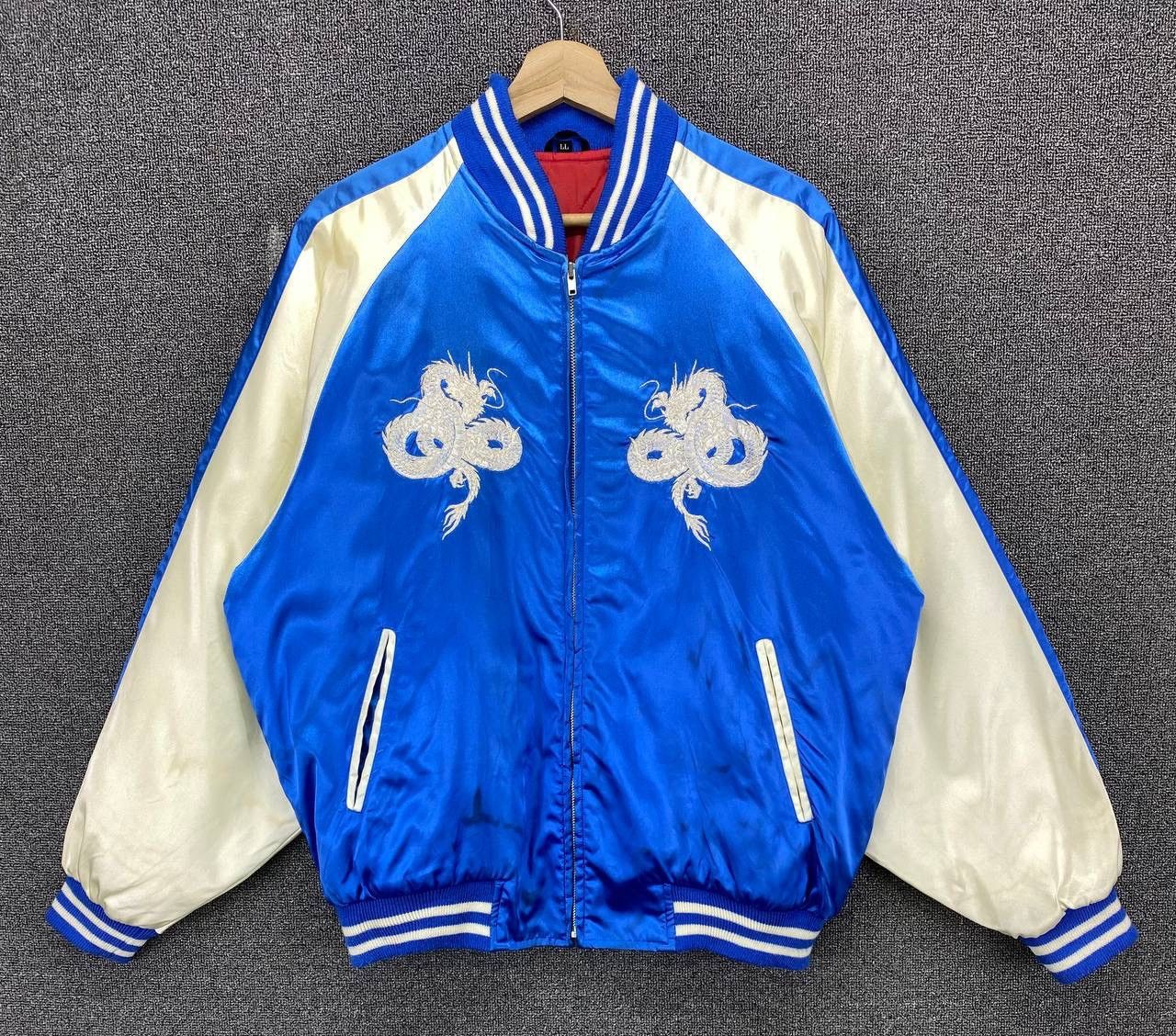 Japanese Brand Vintage 90s Sukajan Dragon Embroidery Varsity Jacket Size US L / EU 52-54 / 3 - 6 Thumbnail