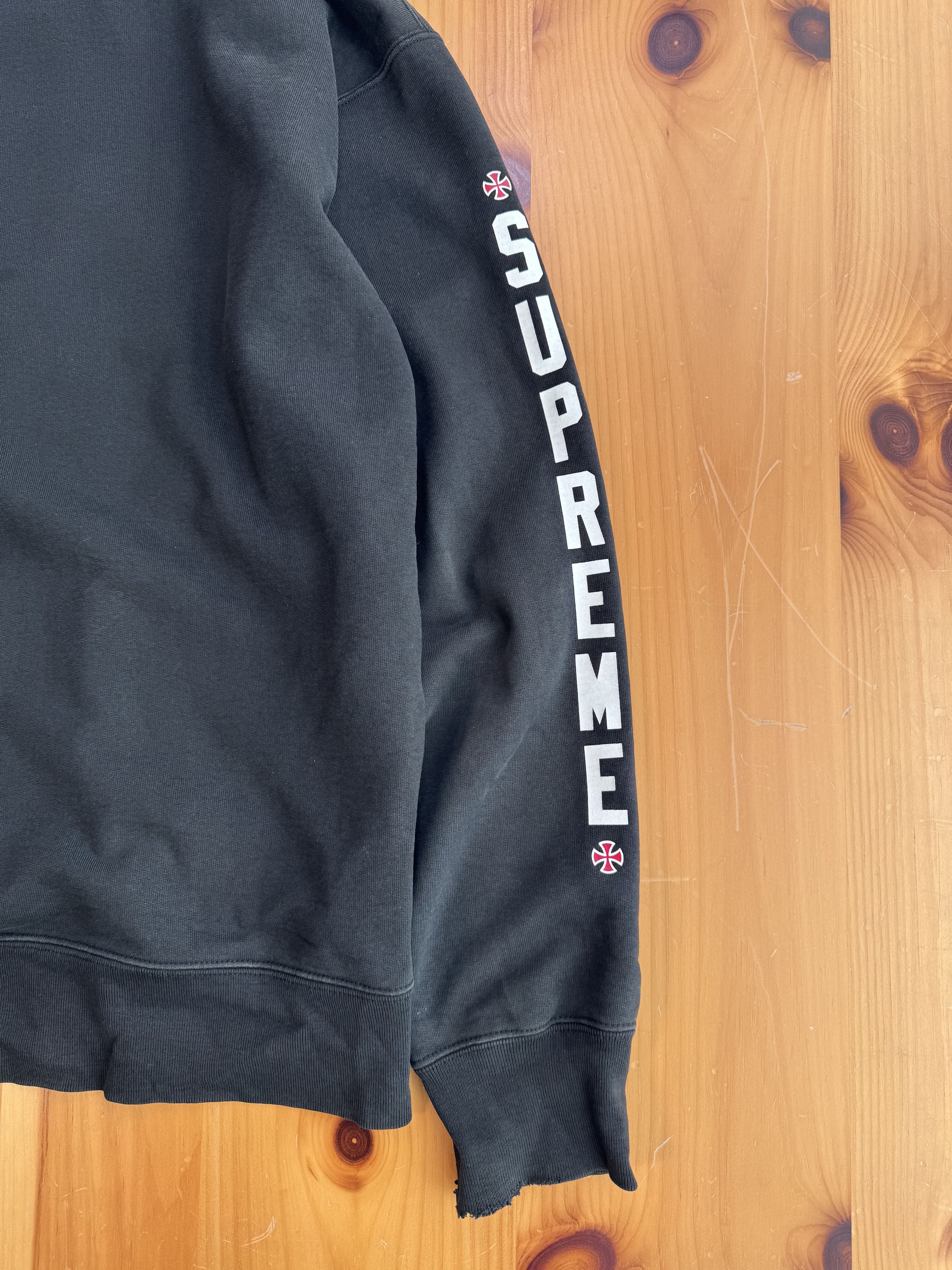 Supreme Supreme Independent Zip Up Hoodie Size US L / EU 52-54 / 3 - 11 Thumbnail