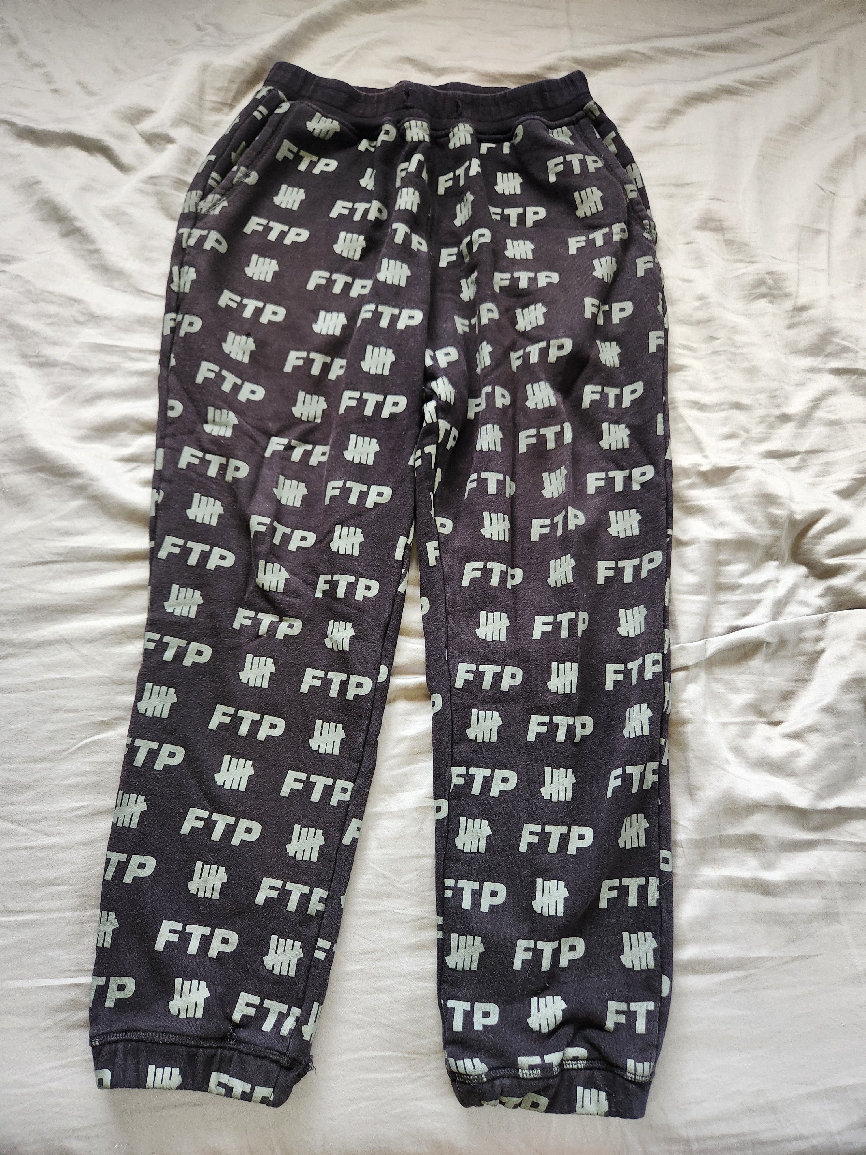 FTP x Undefeated All Over Sweatpant Black Men's - FW18 - US