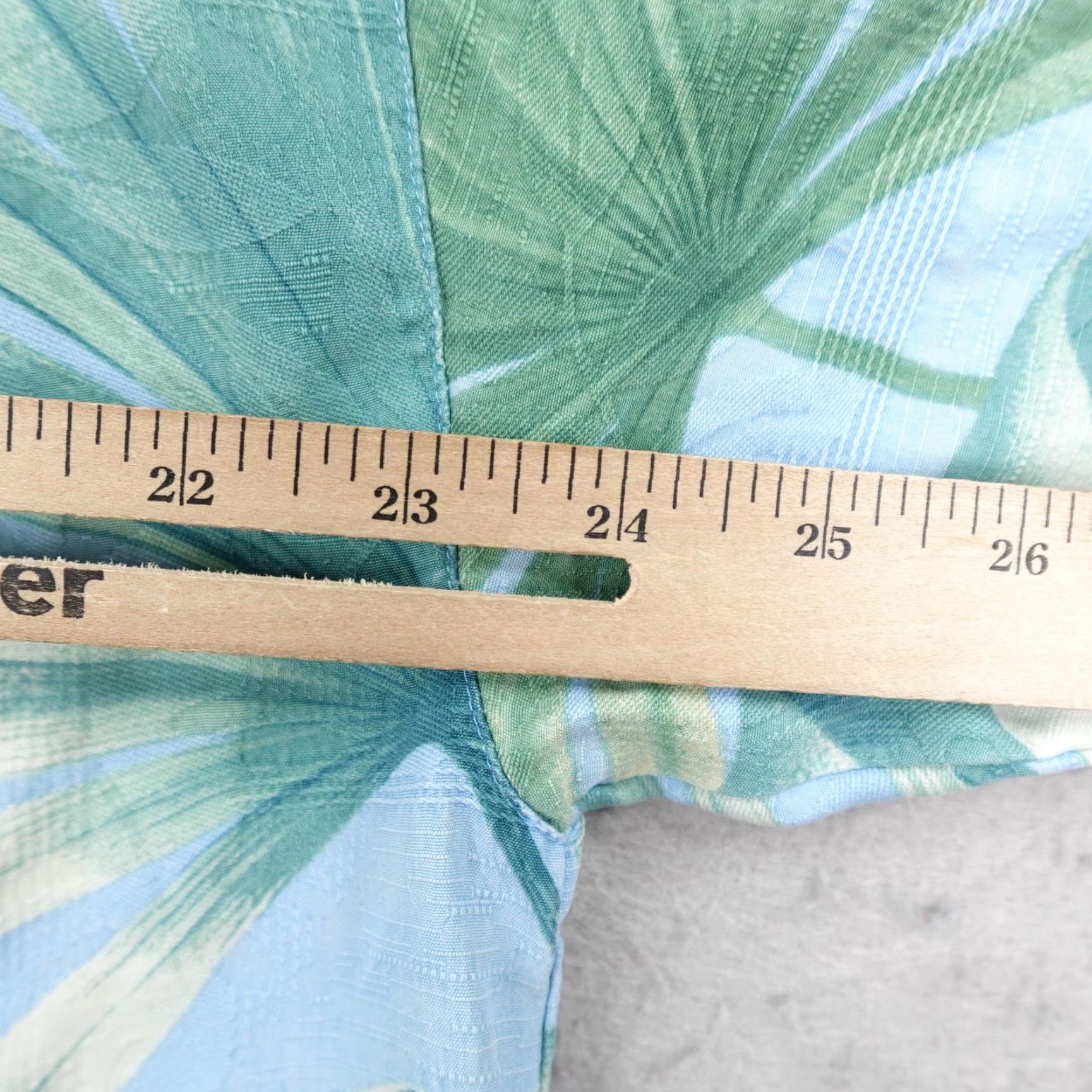Tommy Bahama Tommy Bahama Shirt Mens Large Blue Silk Hawaiian Palm Trees Aloha Camp Size US L / EU 52-54 / 3 - 6 Thumbnail
