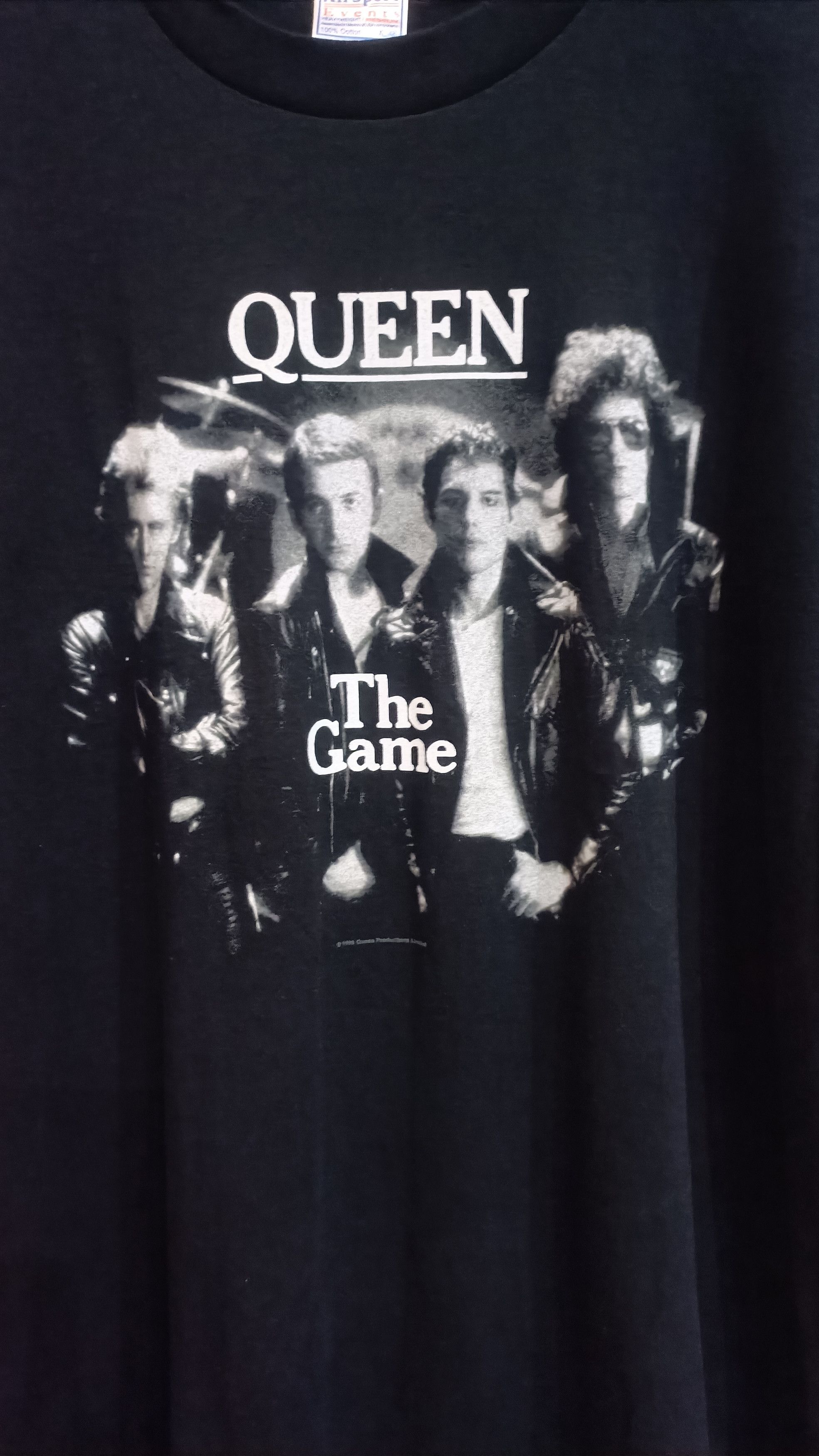 Vintage Vtg 90's QUEEN The game Size US XL / EU 56 / 4 - 5 Thumbnail