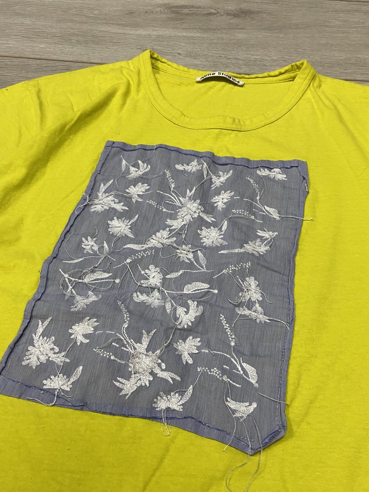 Acne Studios Acne Studios big logo flowers embroidered Size US XL / EU 56 / 4 - 2 Thumbnail