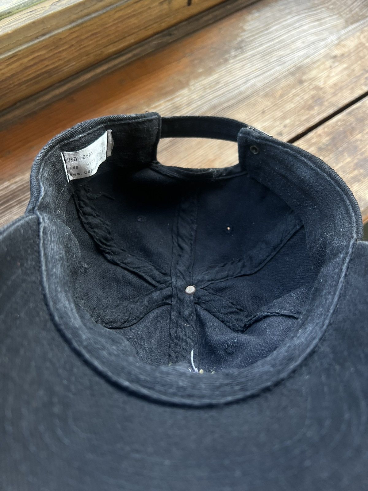 Vintage Vintage 90s Hat Kuchen Teufel Hunden Graphic Cap Black Size ONE SIZE - 22 Thumbnail