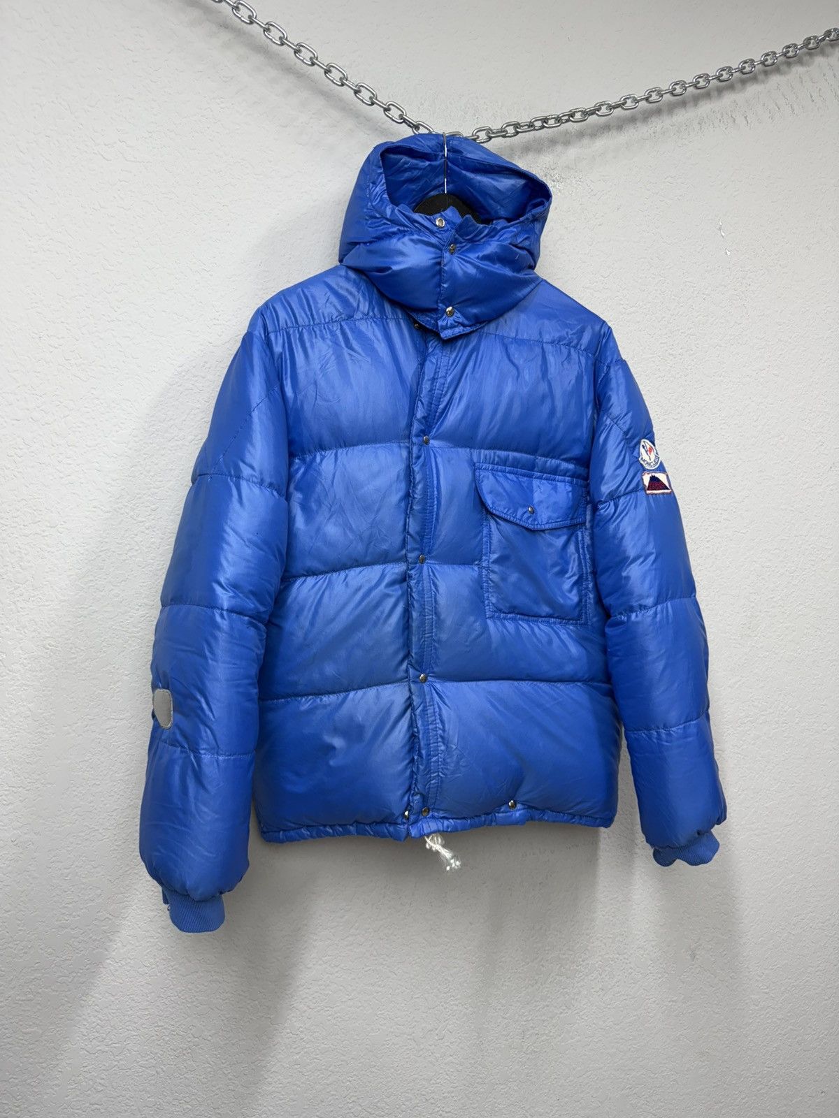 Moncler Vintage Moncler Down Puffer Jacket Hooded Blue Archival Size US M / EU 48-50 / 2 - 2 Thumbnail