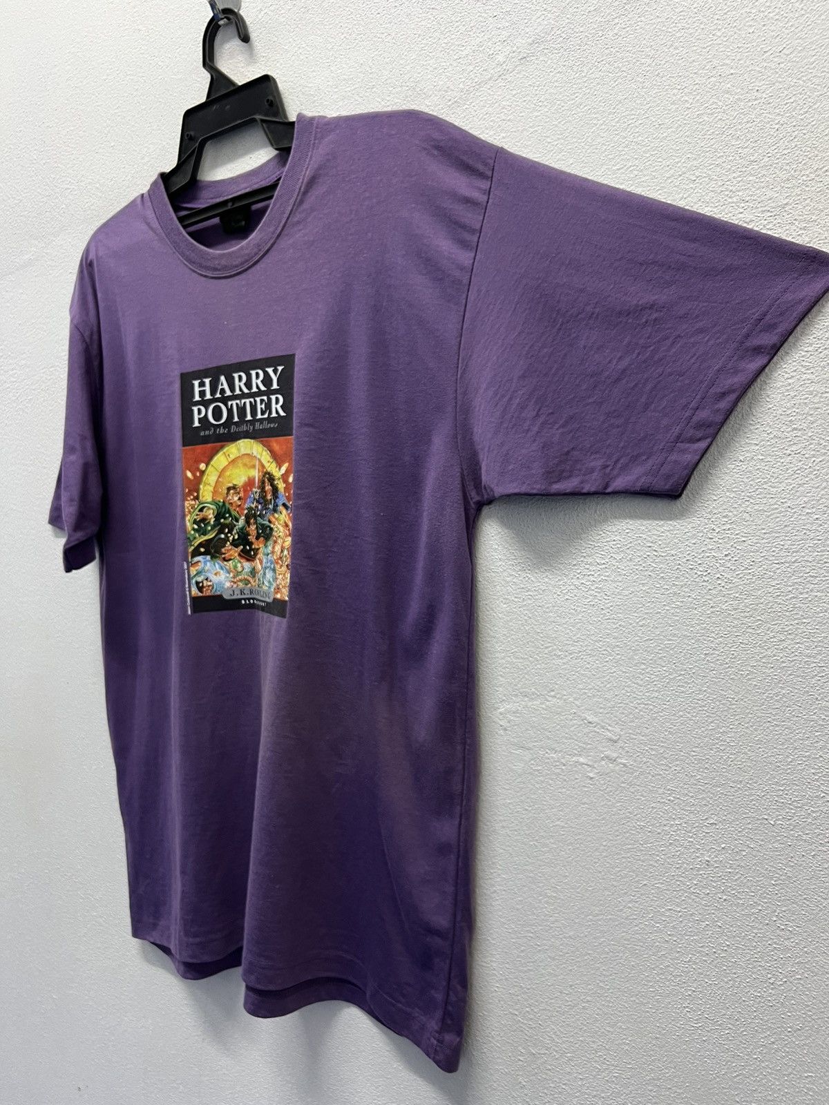 Vintage VINTAGE HARRY POTTER AND THE DEATHLY HALLOWS BLOOMSBURYSHIRT Size US XL / EU 56 / 4 - 6 Thumbnail