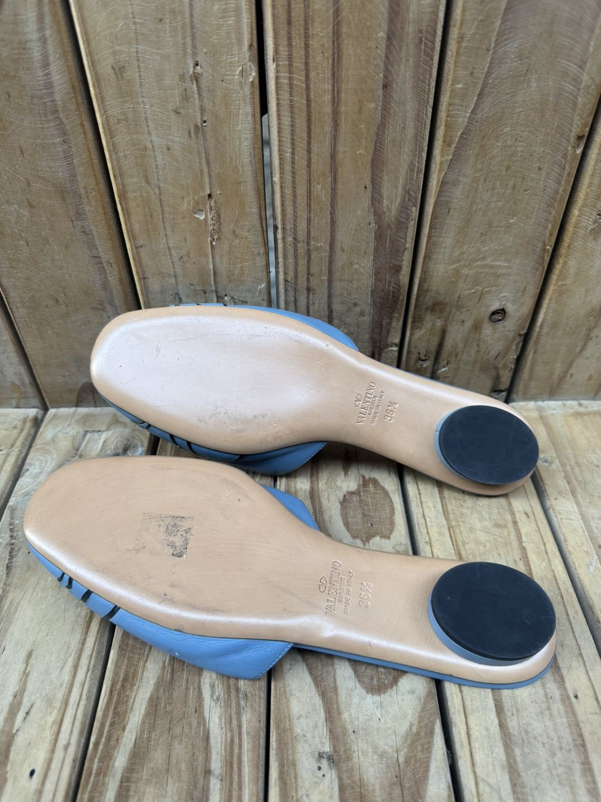 Valentino Valentino Garavani blue women’s Mules sz EUR 36.5 US 6.5 Size US 6.5 / IT 36.5 - 12 Thumbnail