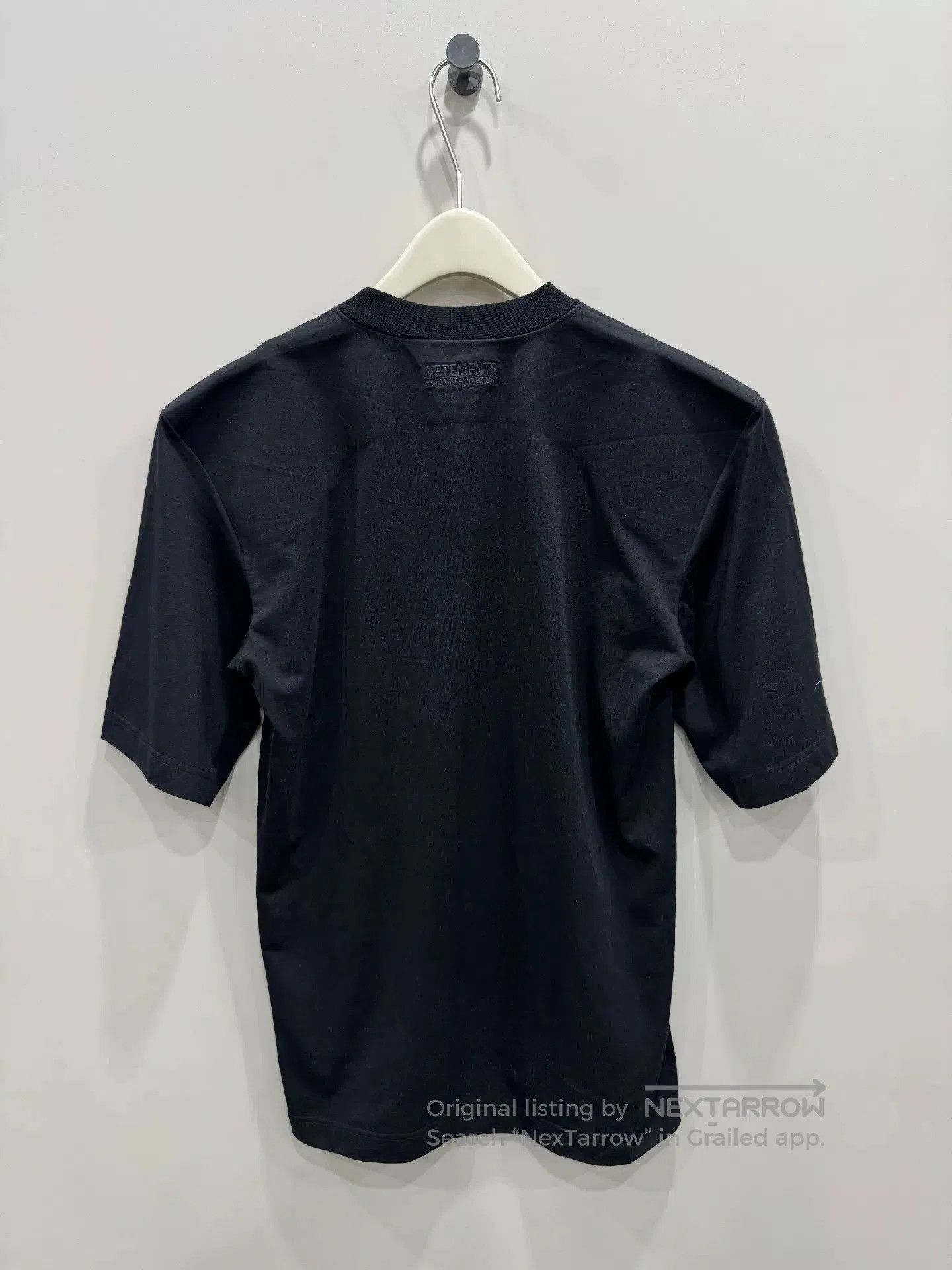 Vetements Vetements Short Sleeve Graphic Tee Size XS. Size XS / US 0-2 / IT 36-38 - 2 Thumbnail