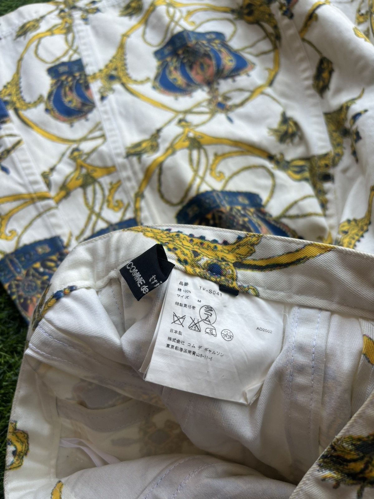 Comme des Garcons Tricot Comme des Garcons Women's Full Print Skirt Size 26" / US 2 / IT 38 - 7 Thumbnail