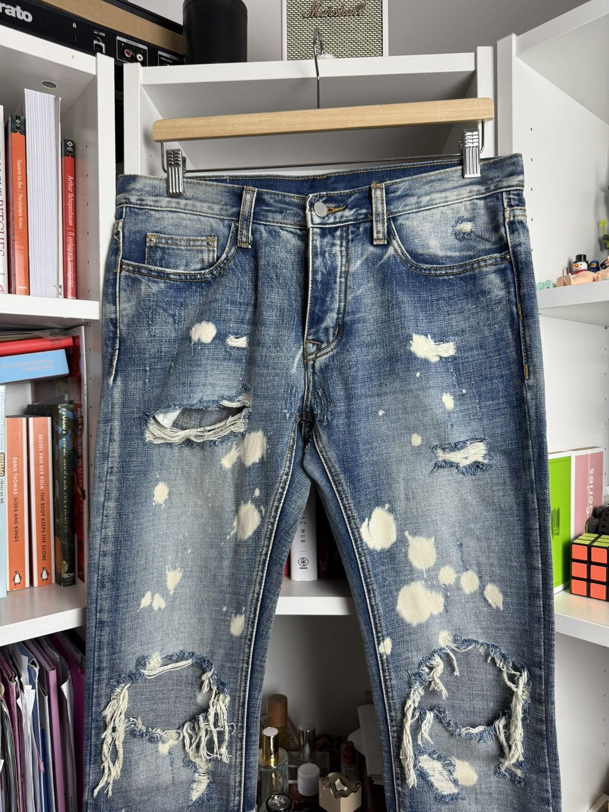 Designer × MNML Mnml splash distressed denim 31 drill designer streetwear Size US 31 - 3 Thumbnail