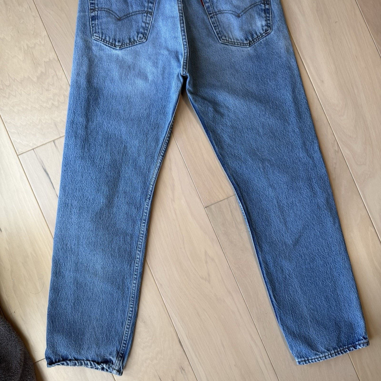 Levi's Vintage Levis 501 Jeans 32 Straight Leg 80s Denim Workwear Size US 32 / EU 48 - 11 Thumbnail